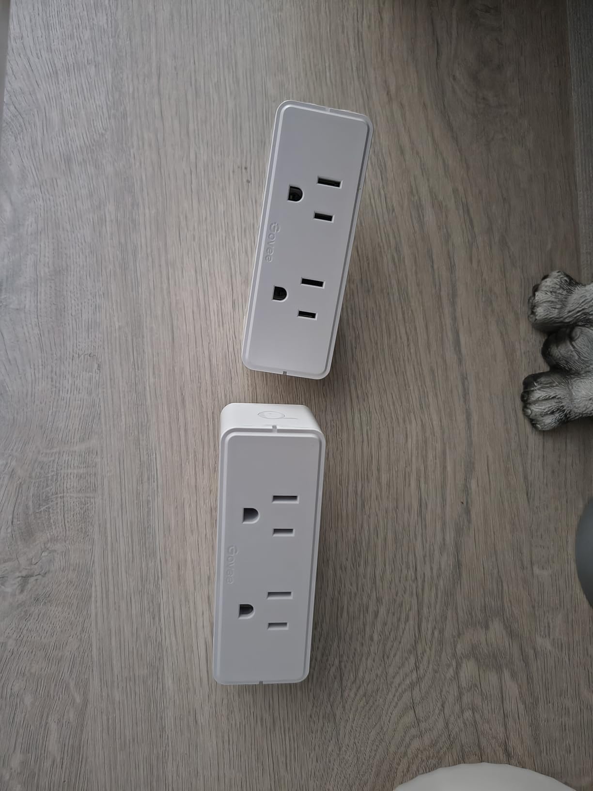 Govee Dual Smart Plug 4 Pack, 15A WiFi Bluetooth Outlet, Work with Alexa and Google Assistant, 2-in-1 Compact Design, Govee Home App Control Remotely with No Hub Required, Timer, FCC and ETL Certified Customer Review Govee Dual Smart Plug 4 Pack, 15A WiFi Bluetooth Outlet, Work with Alexa and Google Assistant, 2-in-1 Compact Design, Govee Home App Control Remotely with No Hub Required, Timer, FCC and ETL Certified - Customer Photo 1