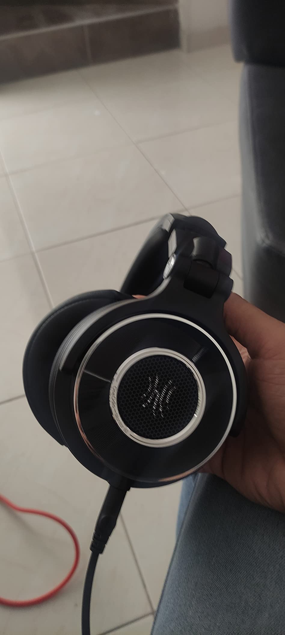OneOdio Monitor 60 Professional Studio Headphones - Recording Wired Over Ear Headphones, Hi-Res Audio, Soft Comfortable Earmuffs, 6.35mm Adapter for Tracking Mixing DJ Mastering Broadcast-Black - Customer Photo 2