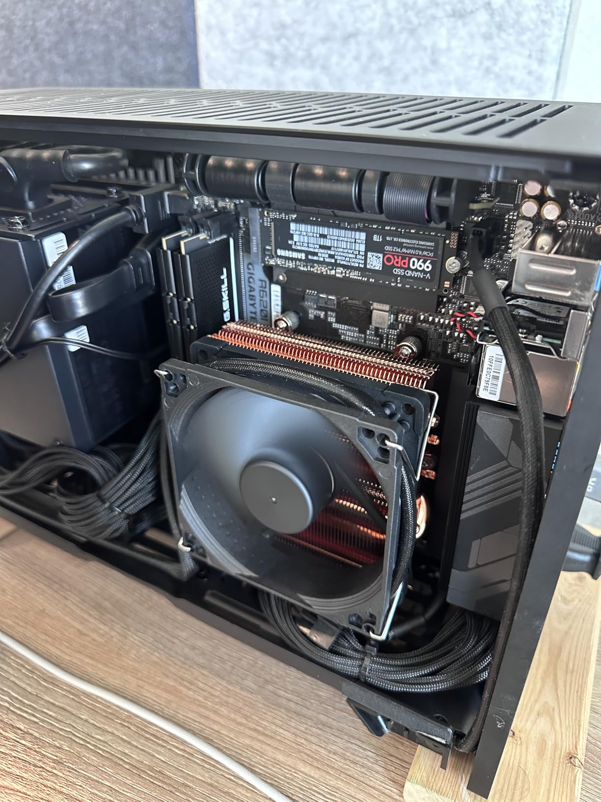 Thermalright AXP90 X47 Black Low Profile CPU Cooler, with 92mm TL-9015B Slim PWM Fan, ITX CPU Cooler, AGHP Technology, 47mm Height,for AMD AM4 AM5/Intel 1150/1151/1155/1851/1200/1700(AXP90 X47 Black) Customer Review Thermalright AXP90 X47 Black Low Profile CPU Cooler, with 92mm TL-9015B Slim PWM Fan, ITX CPU Cooler, AGHP Technology, 47mm Height,for AMD AM4 AM5/Intel 1150/1151/1155/1851/1200/1700(AXP90 X47 Black) - Customer Photo 1