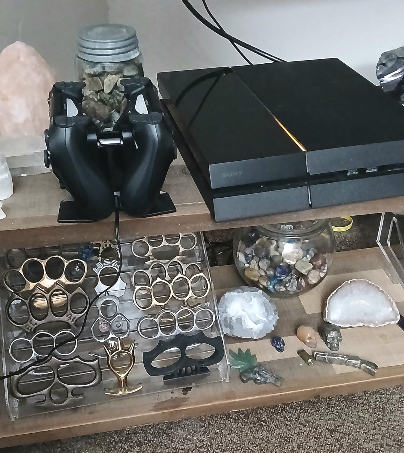 PowerA Twin Charging Station for Dualsense Wireless Controllers, Charge, Sony PlayStation, PS5, Officially Licensed - Customer Photo 3
