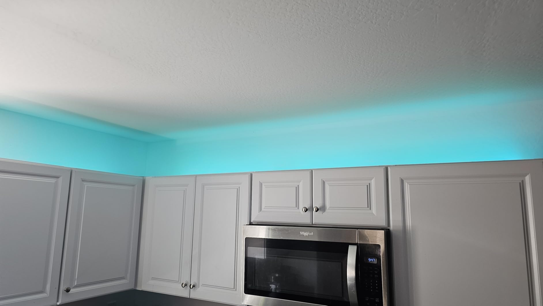 Kasa Smart LED Light Strip, 16.4ft WiFi LED Strip Works with Alexa, Google Home, SmartThings, High Brightness with 16 Million Colors, RGB, Grouping, Adjustable Length, Up to 25,000 Hours (KL400L5) - Customer Photo 4