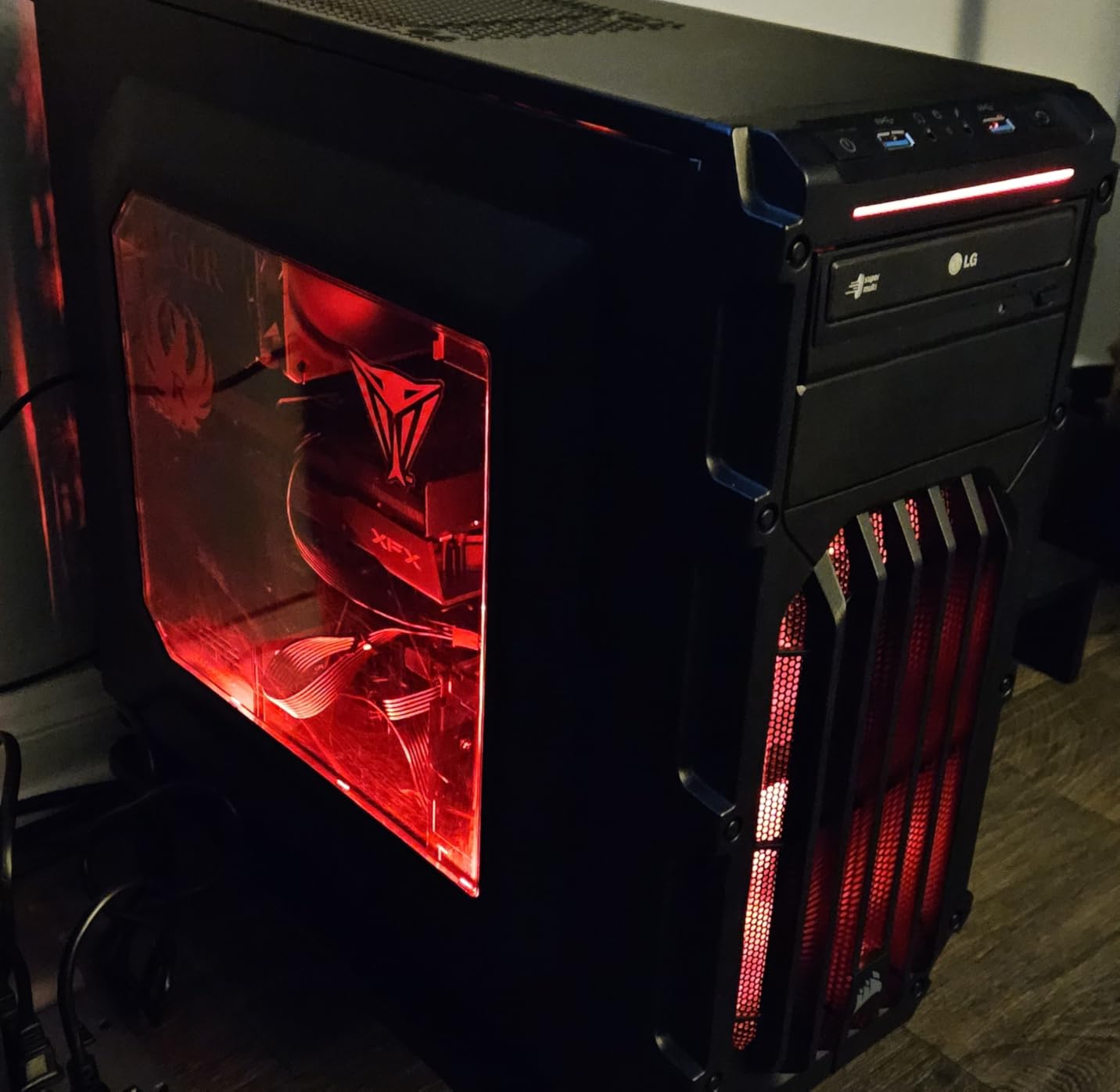 Intel Core i7-12700K Gaming Desktop Processor with Integrated Graphics and 12 (8P+4E) Cores up to 5.0 GHz Unlocked LGA1700 600 Series Chipset 125W Customer Review Intel Core i7-12700K Gaming Desktop Processor with Integrated Graphics and 12 (8P+4E) Cores up to 5.0 GHz Unlocked LGA1700 600 Series Chipset 125W - Customer Photo 3