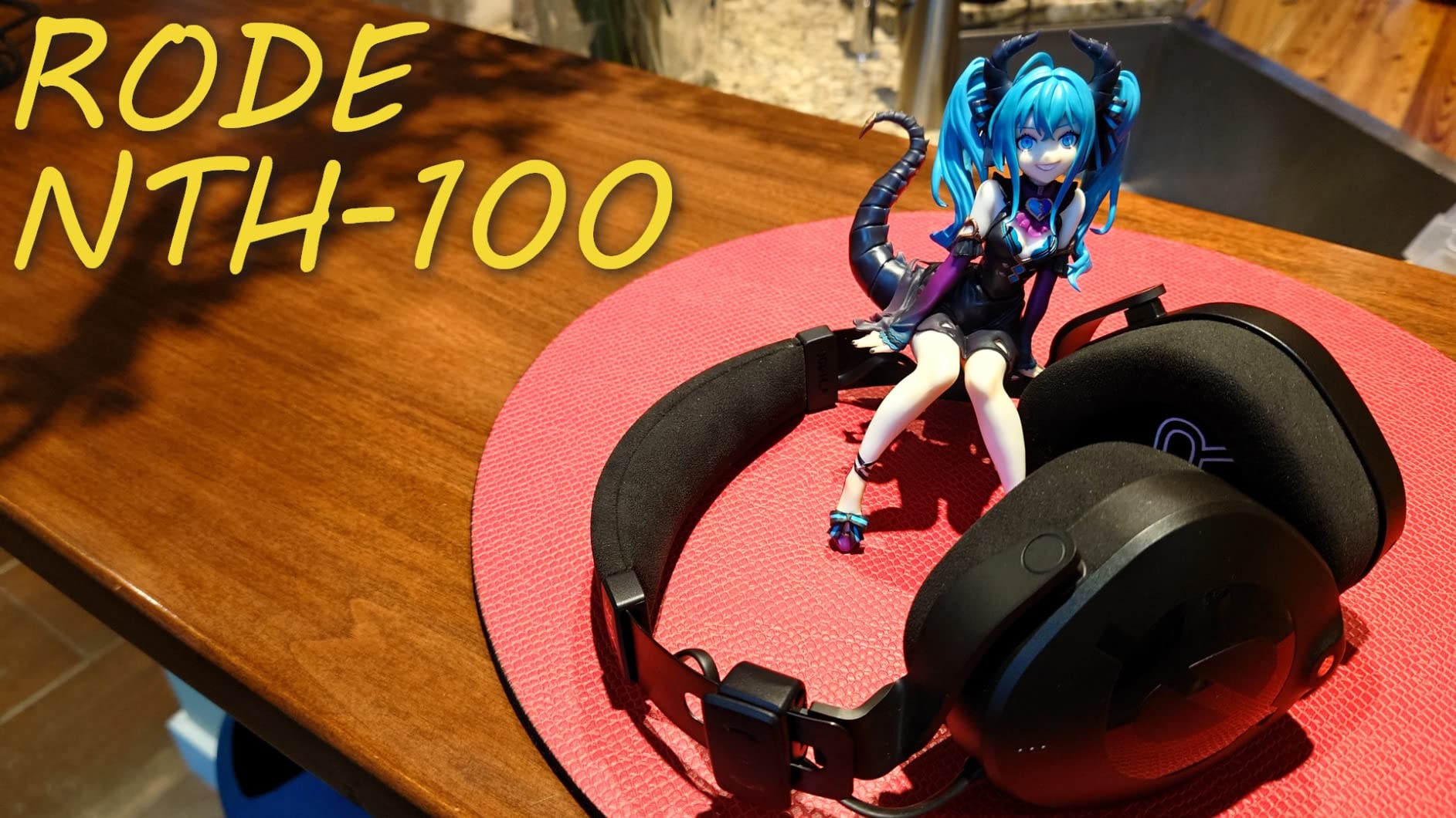RØDE NTH-100 Professional Over-ear Headphones For Content Creation, Music Production, Mixing and Audio Editing, Podcasting, Location Recording,Black Customer Review RØDE NTH-100 Professional Over-ear Headphones For Content Creation, Music Production, Mixing and Audio Editing, Podcasting, Location Recording,Black - Customer Photo 1
