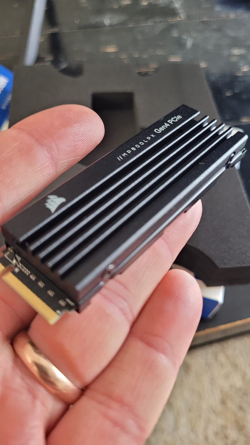 Corsair MP600 PRO LPX 2TB M.2 NVMe PCIe x4 Gen4 SSD - Optimized for PS5 (Up to 7,100MB/sec Sequential Read & 5,800MB/sec Sequential Write Speeds, High-Speed Interface, Compact Form Factor) Black Customer Review Corsair MP600 PRO LPX 2TB M.2 NVMe PCIe x4 Gen4 SSD - Optimized for PS5 (Up to 7,100MB/sec Sequential Read & 5,800MB/sec Sequential Write Speeds, High-Speed Interface, Compact Form Factor) Black - Customer Photo 3