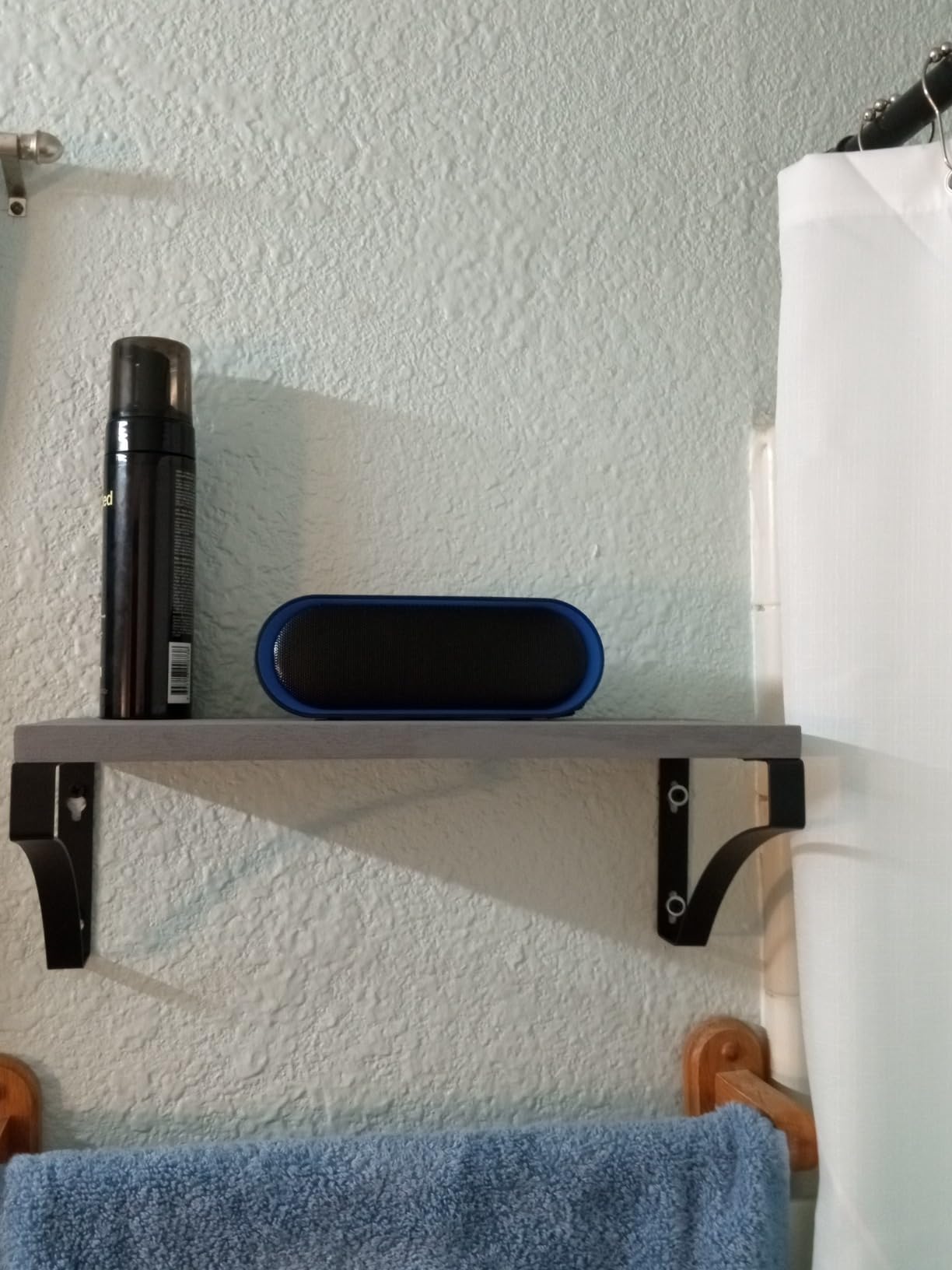 LENRUE Bluetooth Speakers, Waterproof Portable Speakers with TWS, 24 Playtime, Stereo Sound, Wireless for Home Shower Pool Beach Outdoor (Black) Customer Review LENRUE Bluetooth Speakers, Waterproof Portable Speakers with TWS, 24 Playtime, Stereo Sound, Wireless for Home Shower Pool Beach Outdoor (Black) - Customer Photo 2
