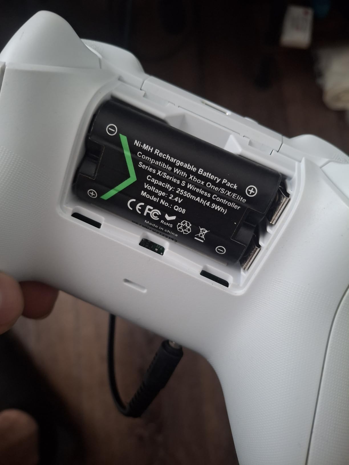 DXKK for Xbox Controller Battery Pack, 2x6200mWh Rechargeable Battery Pack for Xbox Series X|S/One/Elite Controllers - 30Hrs Playtime, Fast Charging & Overheat Protection customer photo 1