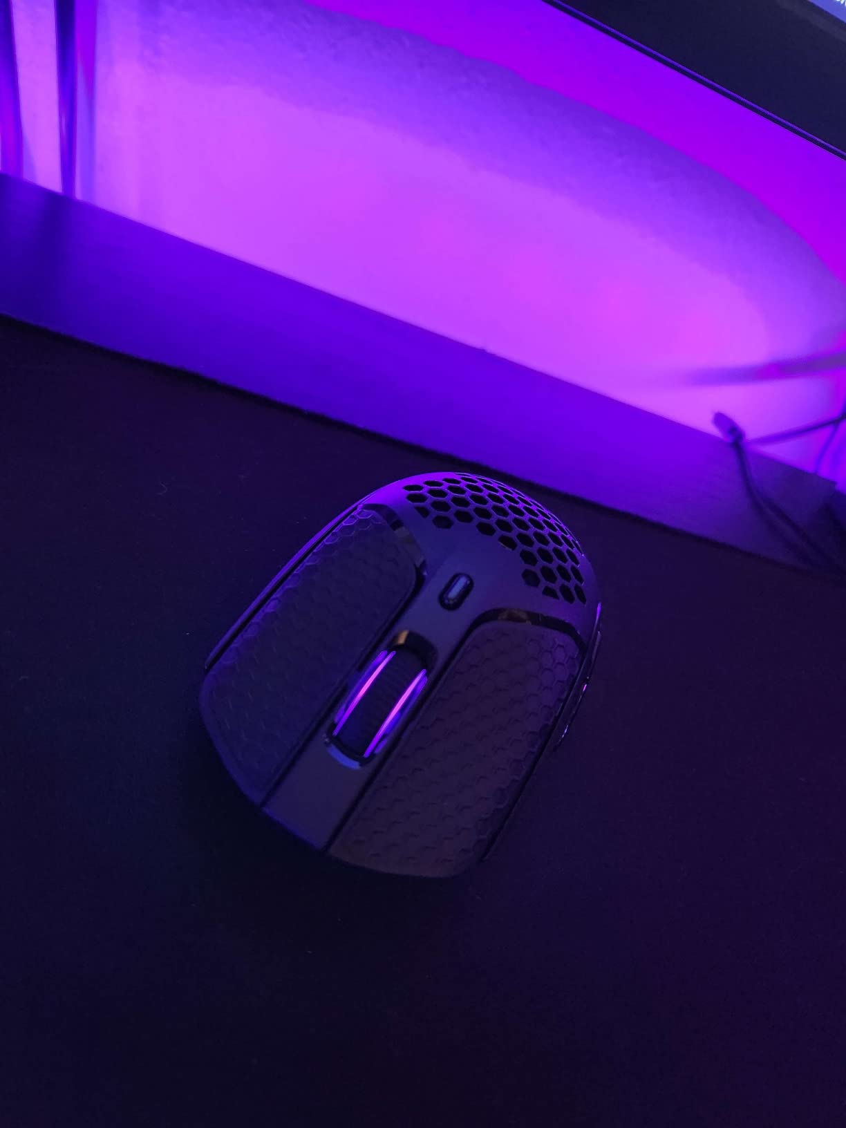 HyperX Pulsefire Haste – Wireless Gaming Mouse – Ultra Lightweight, 61g, 100 Hour Battery Life, 2.4Ghz Wireless, Honeycomb Shell, Hex Design, Up to 16000 DPI, 6 Programmable Buttons – Black, 4P5D7AA Customer Review HyperX Pulsefire Haste – Wireless Gaming Mouse – Ultra Lightweight, 61g, 100 Hour Battery Life, 2.4Ghz Wireless, Honeycomb Shell, Hex Design, Up to 16000 DPI, 6 Programmable Buttons – Black, 4P5D7AA - Customer Photo 2