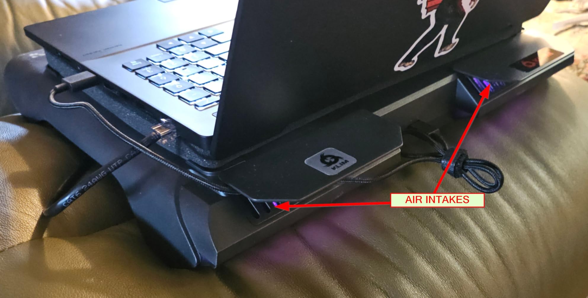 KLIM Everest Laptop Cooling Pad | New | Powerful Turbo-Fan 4300 RPM Laptop Cooler | Sealed Foam for Maximum Performance | Avoid Overheating and Protect Your Gaming Laptop | 14-17.3 in - Customer Photo 2
