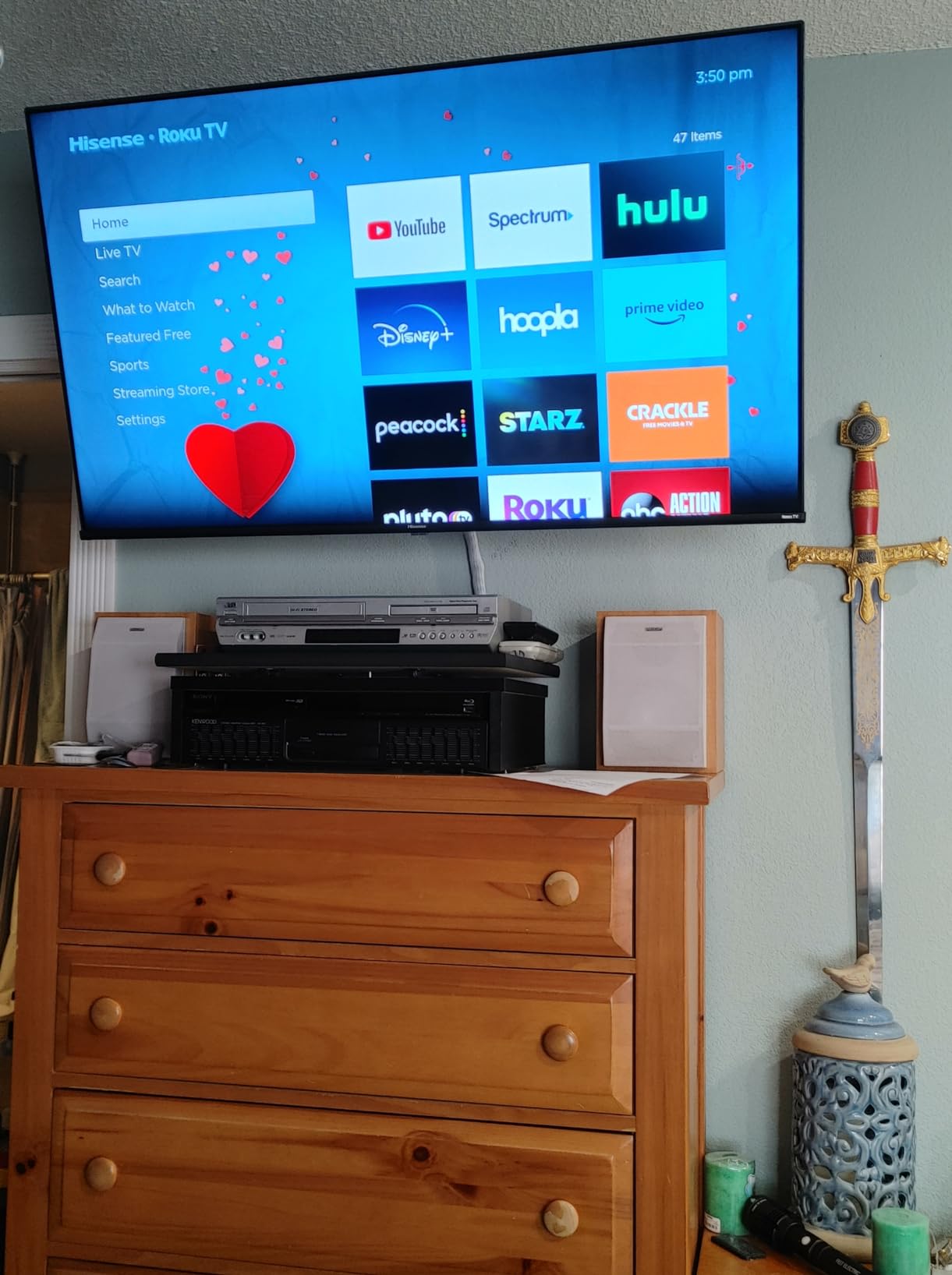 Hisense 43-Inch Class R6 Series 4K UHD Smart Roku TV with Alexa Compatibility, Dolby Vision HDR, DTS Studio Sound, Game Mode (43R6G) Customer Review Hisense 43-Inch Class R6 Series 4K UHD Smart Roku TV with Alexa Compatibility, Dolby Vision HDR, DTS Studio Sound, Game Mode (43R6G) - Customer Photo 1