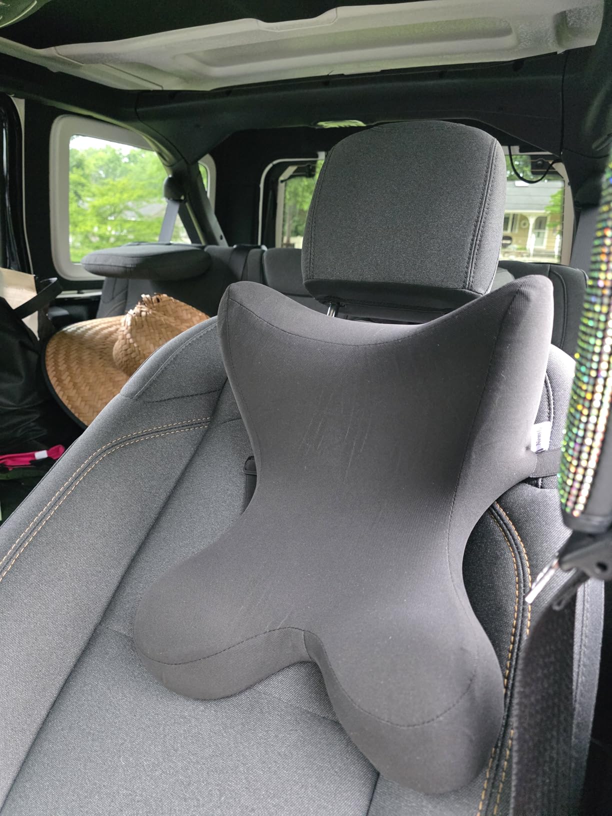 Car Neck Pillow for Driving Seat Car headrest Pillow/Gaming Chair Pillow with Adjustable Strap Removable Cover Ergonomic Design Neck Support Pillow for auto, Office Chair, Gaming Chair(Black) Customer Review Car Neck Pillow for Driving Seat Car headrest Pillow/Gaming Chair Pillow with Adjustable Strap Removable Cover Ergonomic Design Neck Support Pillow for auto, Office Chair, Gaming Chair(Black) - Customer Photo 2