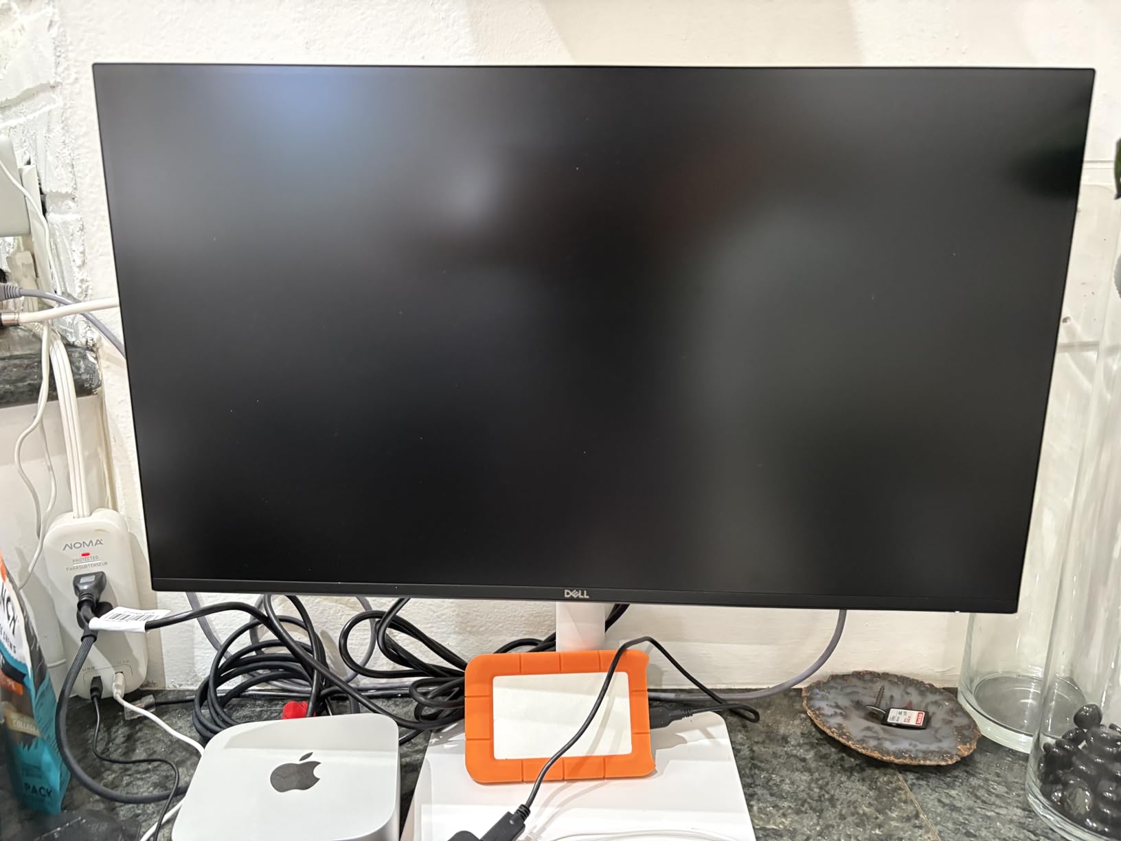 Dell S2725HS 27 Inch Monitor, FHD (1920x1080) Display, 100Hz Refresh Rate, 1500:1 Contrast Ratio, TÜV Rheinland Eye Comfort 4 Star, Integrated 2x5W Speaker, Height/Tilt/Swivel/Pivot- Ash White Color Customer Review Dell S2725HS 27 Inch Monitor, FHD (1920x1080) Display, 100Hz Refresh Rate, 1500:1 Contrast Ratio, TÜV Rheinland Eye Comfort 4 Star, Integrated 2x5W Speaker, Height/Tilt/Swivel/Pivot- Ash White Color - Customer Photo 2