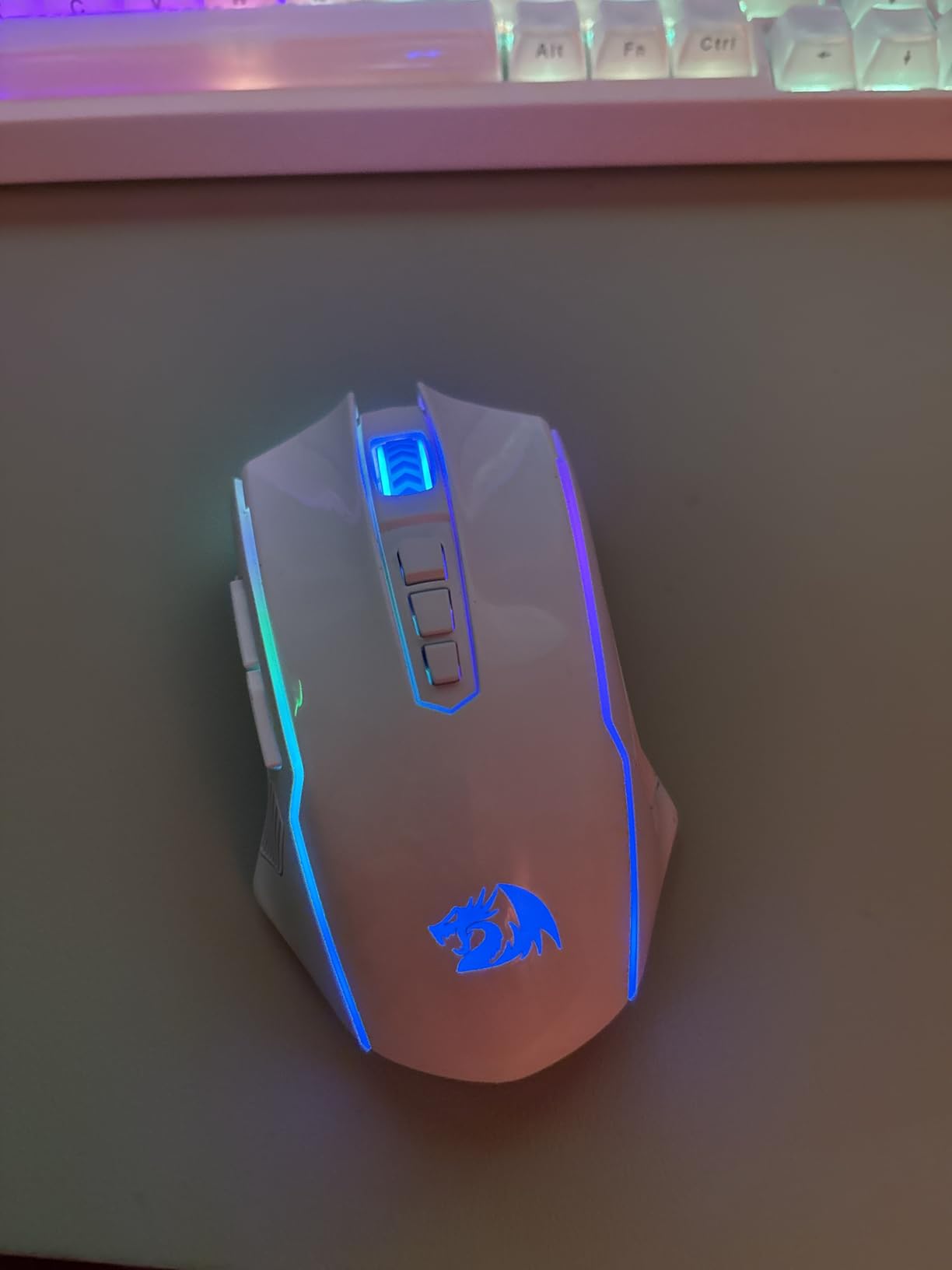 Redragon Gaming Mouse, Wireless Mouse Gaming with 8000 DPI, PC Gaming Mice with Fire Button, RGB Backlit Programmable Ergonomic Mouse Gamer, Rechargeable, 70Hrs for Windows, Mac Gamer, Black Customer Review Redragon Gaming Mouse, Wireless Mouse Gaming with 8000 DPI, PC Gaming Mice with Fire Button, RGB Backlit Programmable Ergonomic Mouse Gamer, Rechargeable, 70Hrs for Windows, Mac Gamer, Black - Customer Photo 1