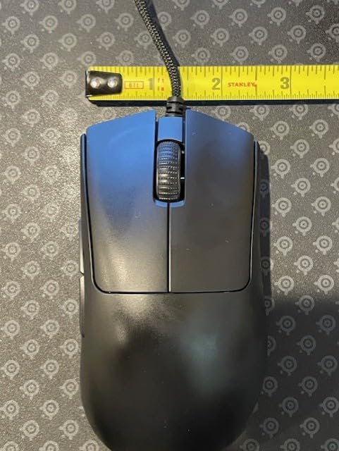 Razer DeathAdder V3 Wired Gaming Mouse: 59g Ultra Lightweight - Focus Pro 30K Optical Sensor - Fast Optical Switches Gen-3-8K Hz HyperPolling-6 Programmable Buttons -Ergonomic -Speedflex Cable- Black - Customer Photo 1