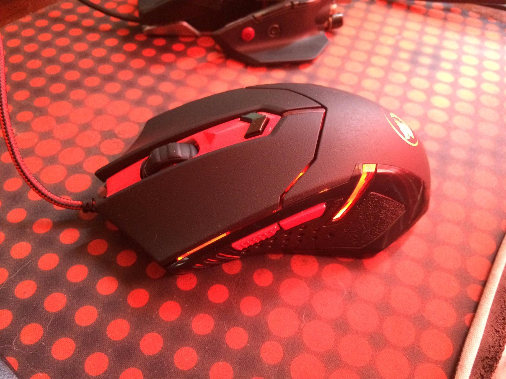 Redragon Gaming Mouse, Wired Gaming Mouse with RGB Backlit, 8000 DPI Adjustable, Mouse with 9 Programmable Macro Buttons & Fire Button, Software Supports DIY Keybinds, M910-K Customer Review Redragon Gaming Mouse, Wired Gaming Mouse with RGB Backlit, 8000 DPI Adjustable, Mouse with 9 Programmable Macro Buttons & Fire Button, Software Supports DIY Keybinds, M910-K - Customer Photo 3