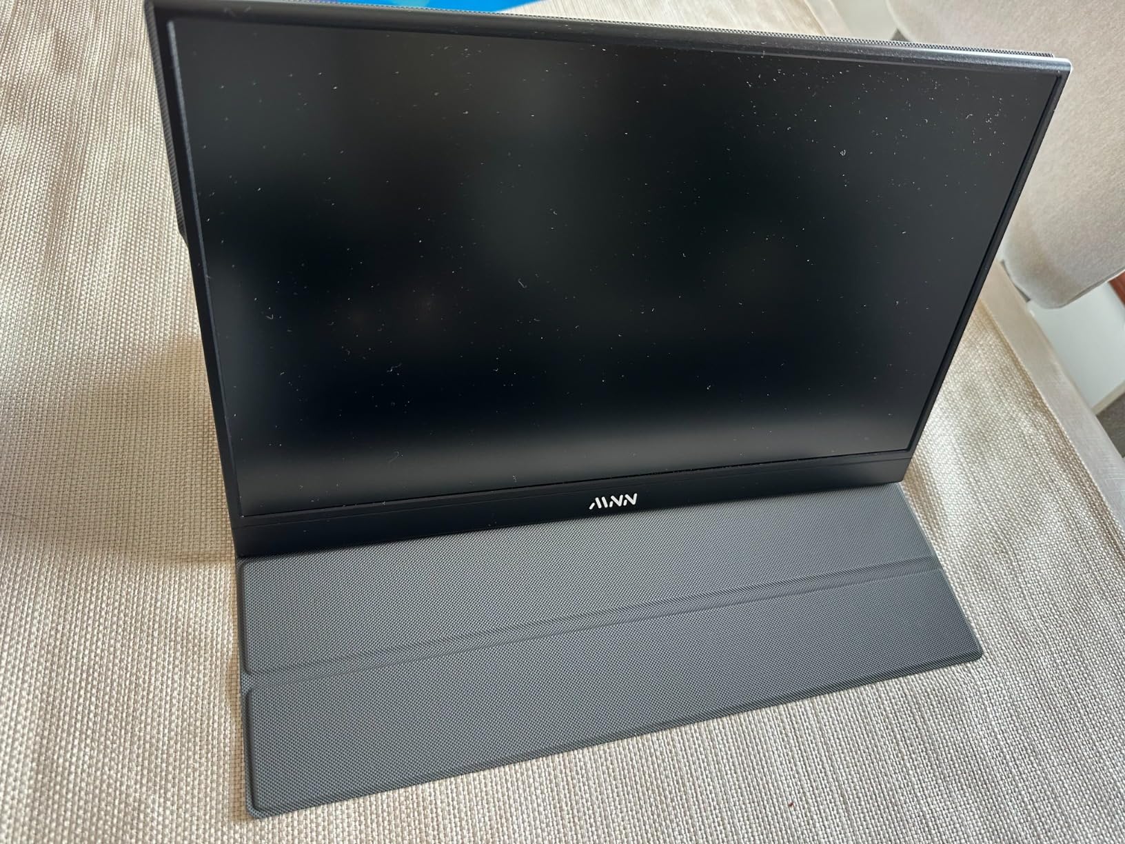 MNN Portable Monitor 15.6inch FHD 1080P USB C HDMI Gaming Ultra-Slim IPS Display w/Smart Cover & Speakers,HDR Plug&Play, External Monitor for Laptop PC Phone Mac (15.6'' 1080P) Customer Review MNN Portable Monitor 15.6inch FHD 1080P USB C HDMI Gaming Ultra-Slim IPS Display w/Smart Cover & Speakers,HDR Plug&Play, External Monitor for Laptop PC Phone Mac (15.6'' 1080P) - Customer Photo 1