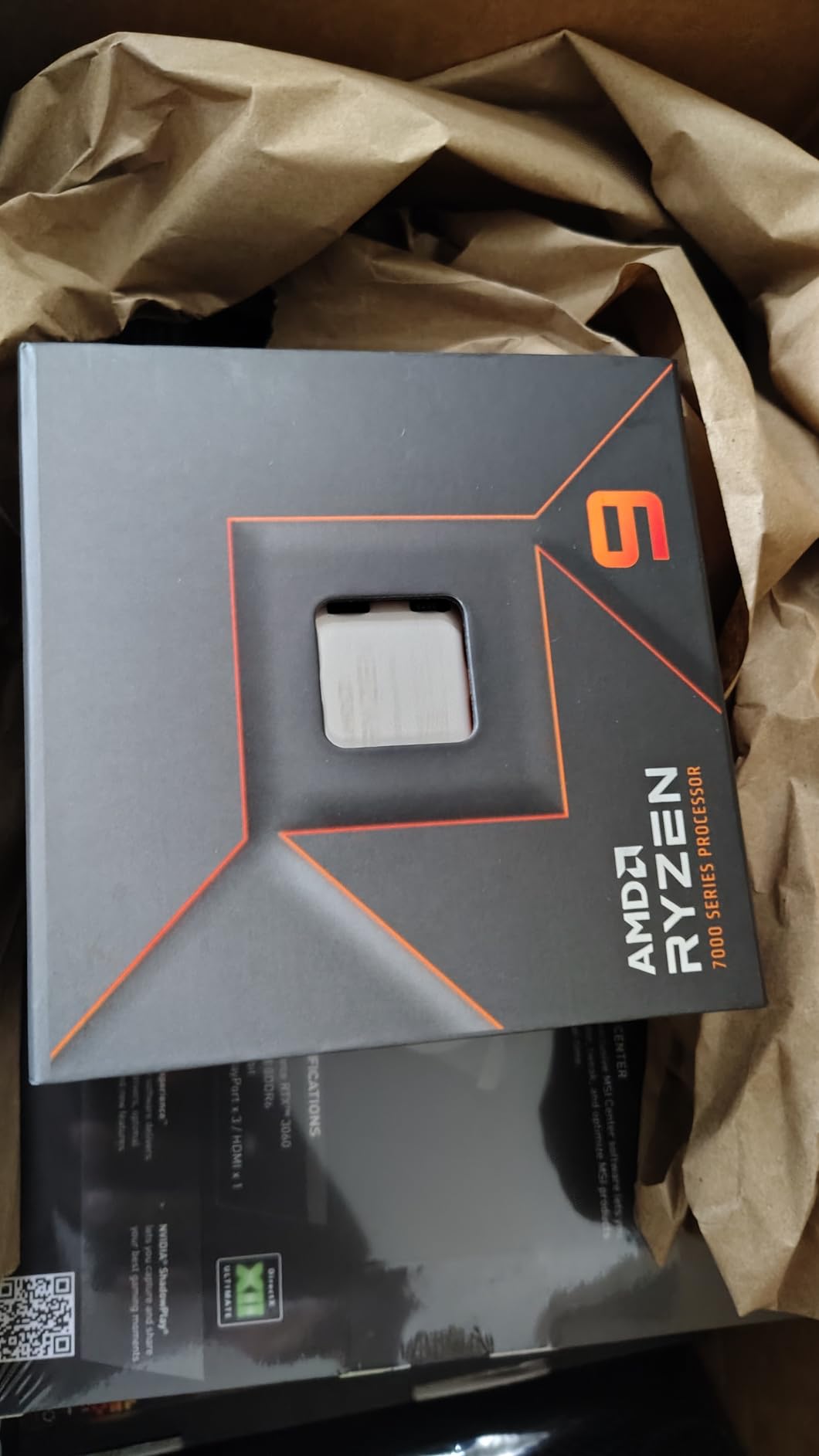 AMD Ryzen 9 7900X 12-Core, 24-Thread Unlocked Desktop Processor Customer Review AMD Ryzen 9 7900X 12-Core, 24-Thread Unlocked Desktop Processor - Customer Photo 3