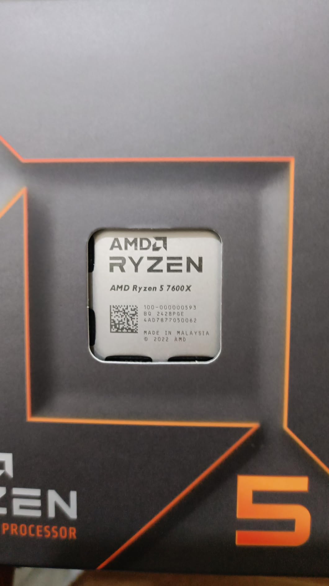 AMD Ryzen 5 7600X 6-Core, 12-Thread Unlocked Desktop Processor Customer Review AMD Ryzen 5 7600X 6-Core, 12-Thread Unlocked Desktop Processor - Customer Photo 2