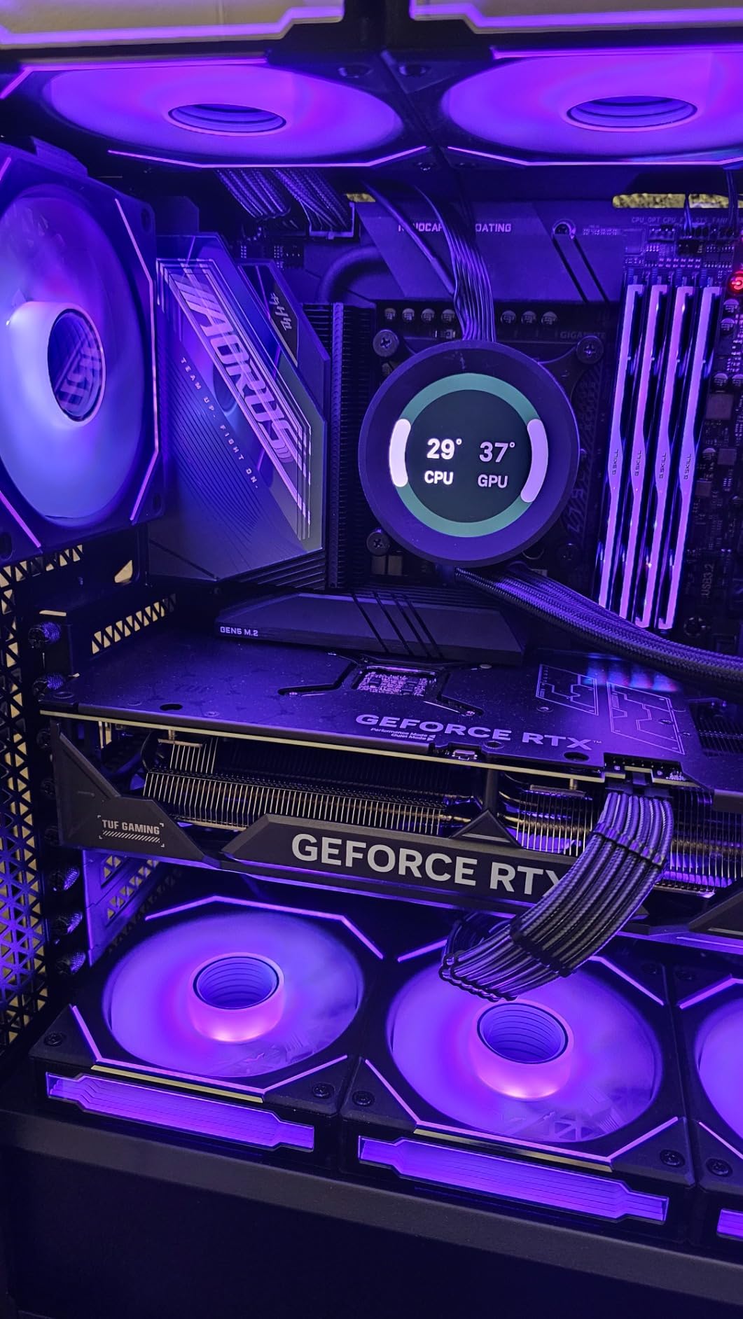 Intel Core i9-13900K Desktop Processor 24 cores (8 P-cores + 16 E-cores) 36M Cache, up to 5.8 GHz - Customer Photo 5
