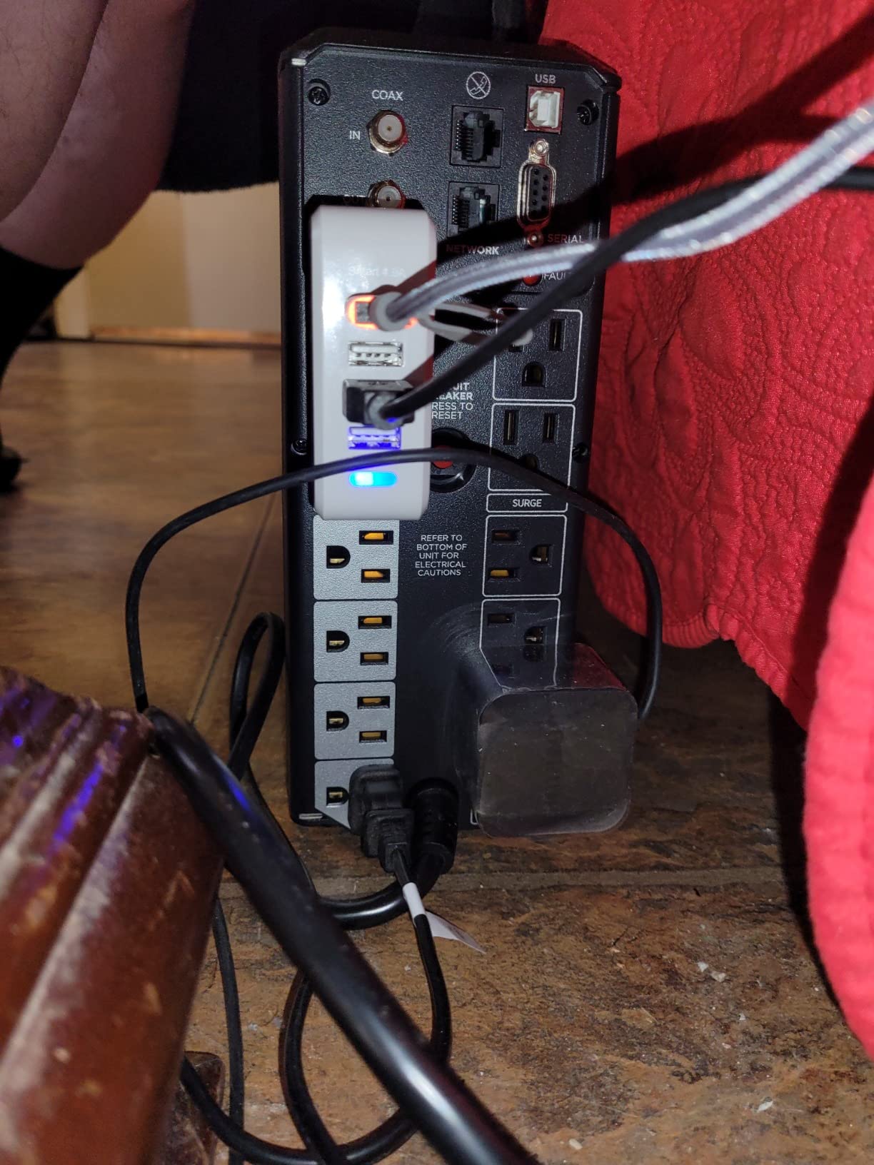 CyberPower CP1500AVRLCD3 Intelligent LCD UPS System, 1500VA/900W, 12 Outlets, 2 USB Ports, AVR, Mini Tower, Black Customer Review CyberPower CP1500AVRLCD3 Intelligent LCD UPS System, 1500VA/900W, 12 Outlets, 2 USB Ports, AVR, Mini Tower, Black - Customer Photo 5