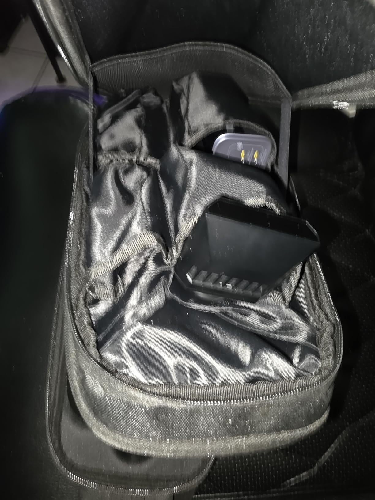 JSAUX Sling Bag for Steam Deck (OLED)/ROG Xbox Ally X (2025)/Xbox Ally/ROG Ally (X), Carrying Case with EVA Hard Shell, Double-layer Case for Docking Station & Accessories, Crossbody Bag for Travel Customer Review JSAUX Sling Bag for Steam Deck (OLED)/ROG Xbox Ally X (2025)/Xbox Ally/ROG Ally (X), Carrying Case with EVA Hard Shell, Double-layer Case for Docking Station & Accessories, Crossbody Bag for Travel - Customer Photo 3