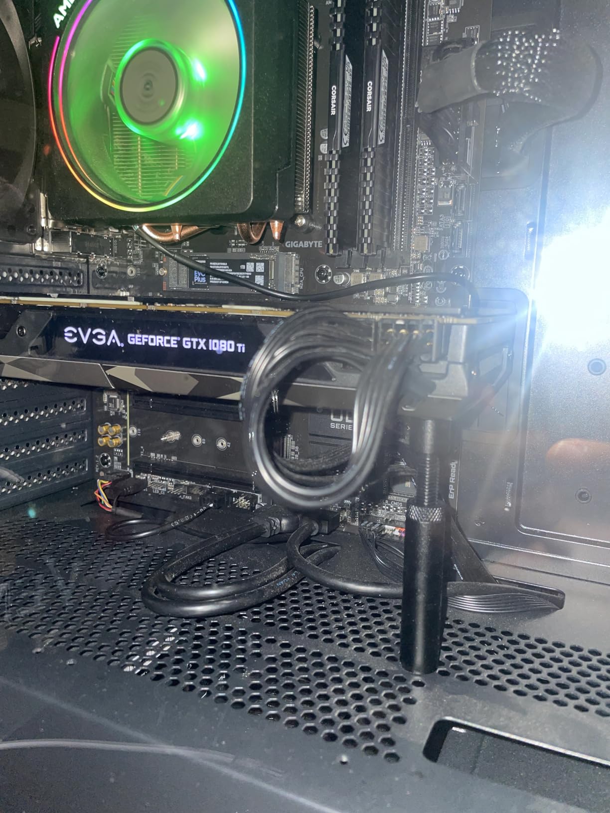 GPU Support Bracket, Graphics Video Card Brace with Height Adjustable, Anti Sag Holder for Universal Graphics Card Sag, GPU Stand with Magnet and Rubber Pad (Black) customer photo 1