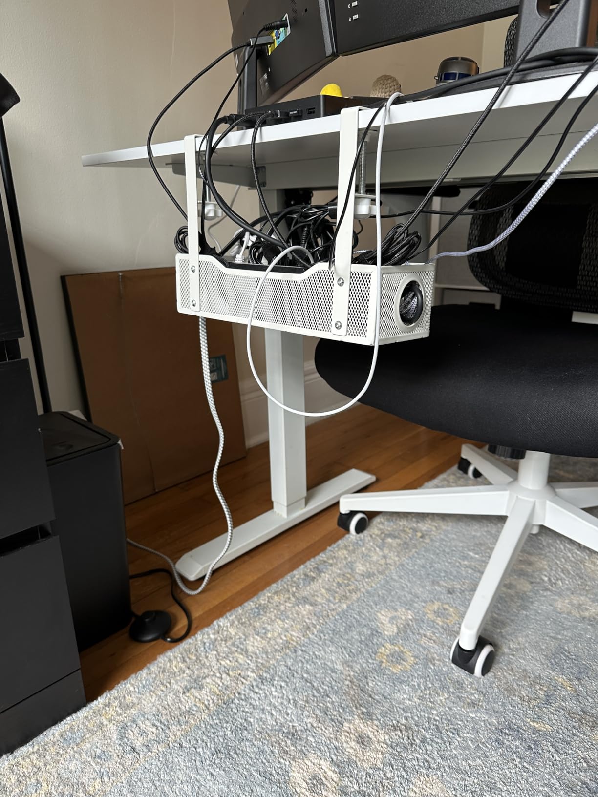 Under Desk Cable Management Tray White, Cinati Wire Organizers No Drill, Cable Tray with Clamp for Wire Management, Cord Organization Box for Office, Home - No Damage to Desk - Customer Photo 1