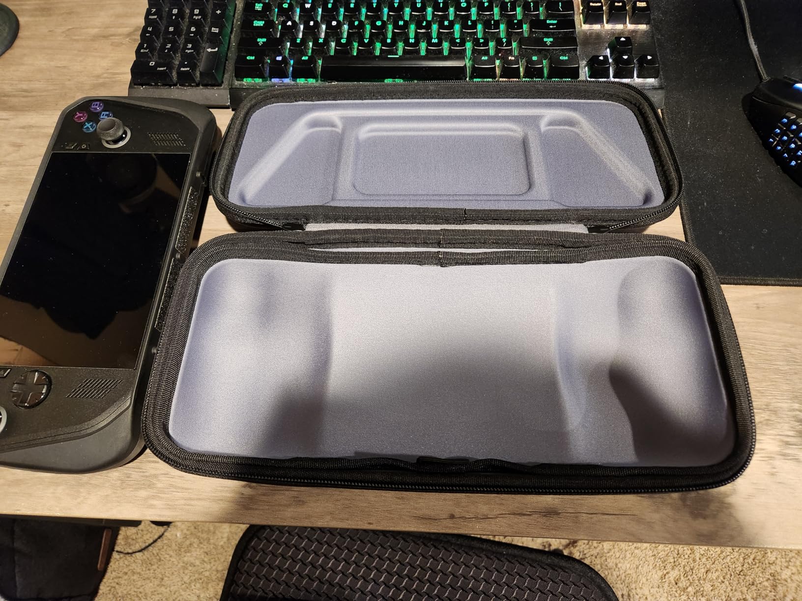 JSAUX Carrying Case Compatible with Steam Deck/ROG Ally, Protective Hard Shell Carry Case Built-in Charger & Docking Station Storage, Portable Travel Bag for Steam Deck OLED/ROG Ally X Customer Review JSAUX Carrying Case Compatible with Steam Deck/ROG Ally, Protective Hard Shell Carry Case Built-in Charger & Docking Station Storage, Portable Travel Bag for Steam Deck OLED/ROG Ally X - Customer Photo 2