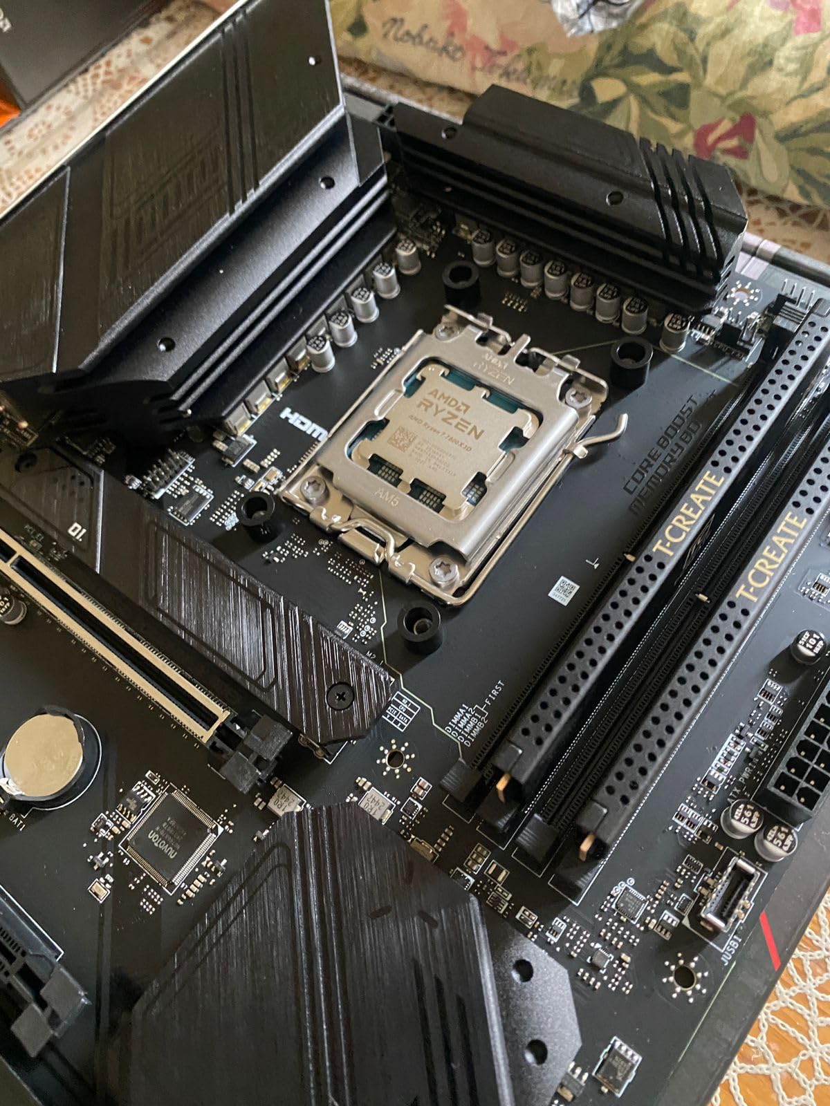 AMD Ryzen 7 7800X3D 8-Core, 16-Thread Desktop Processor Customer Review AMD Ryzen 7 7800X3D 8-Core, 16-Thread Desktop Processor - Customer Photo 1