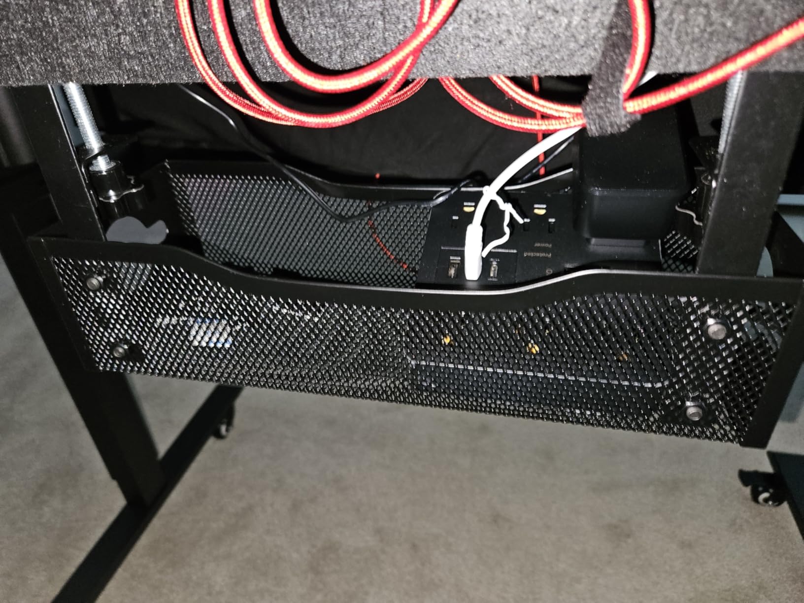 Under Desk Cable Management Tray No Drill, Metal Mesh Cable Management Under Desk with Clamp Mount, 2 Hole Cable Tray with Wire Management and Cord Organizer for Home Office Standing Desk Customer Review Under Desk Cable Management Tray No Drill, Metal Mesh Cable Management Under Desk with Clamp Mount, 2 Hole Cable Tray with Wire Management and Cord Organizer for Home Office Standing Desk - Customer Photo 1