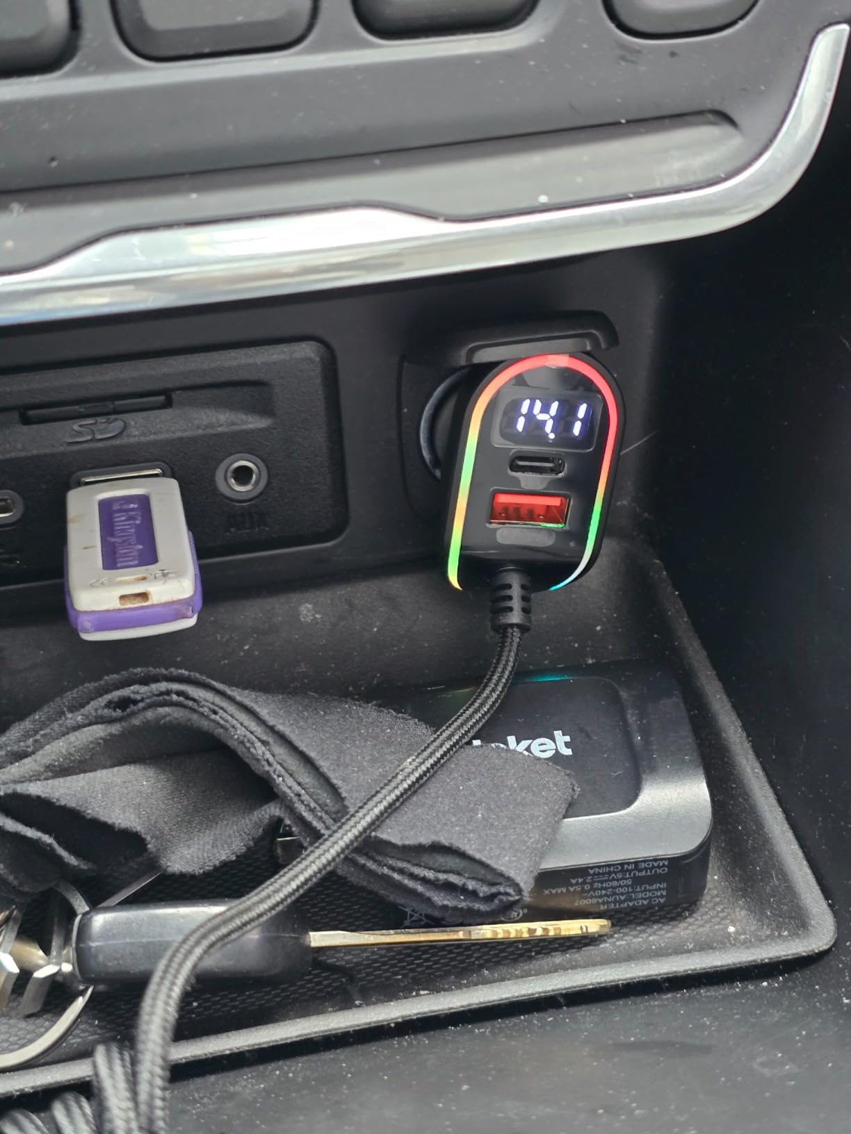 Super Fast Samsung Galaxy Car Charger,LISEN USB C 96W Super Fast Car Charger PD& QC3.0 Car Phone Charger Adapter for iPhone 15 Pro Max Plus,Samsung Galaxy S25 Ultra Plus S24/S23/S22,Android,iPad Pro Customer Review Super Fast Samsung Galaxy Car Charger,LISEN USB C 96W Super Fast Car Charger PD& QC3.0 Car Phone Charger Adapter for iPhone 15 Pro Max Plus,Samsung Galaxy S25 Ultra Plus S24/S23/S22,Android,iPad Pro - Customer Photo 1