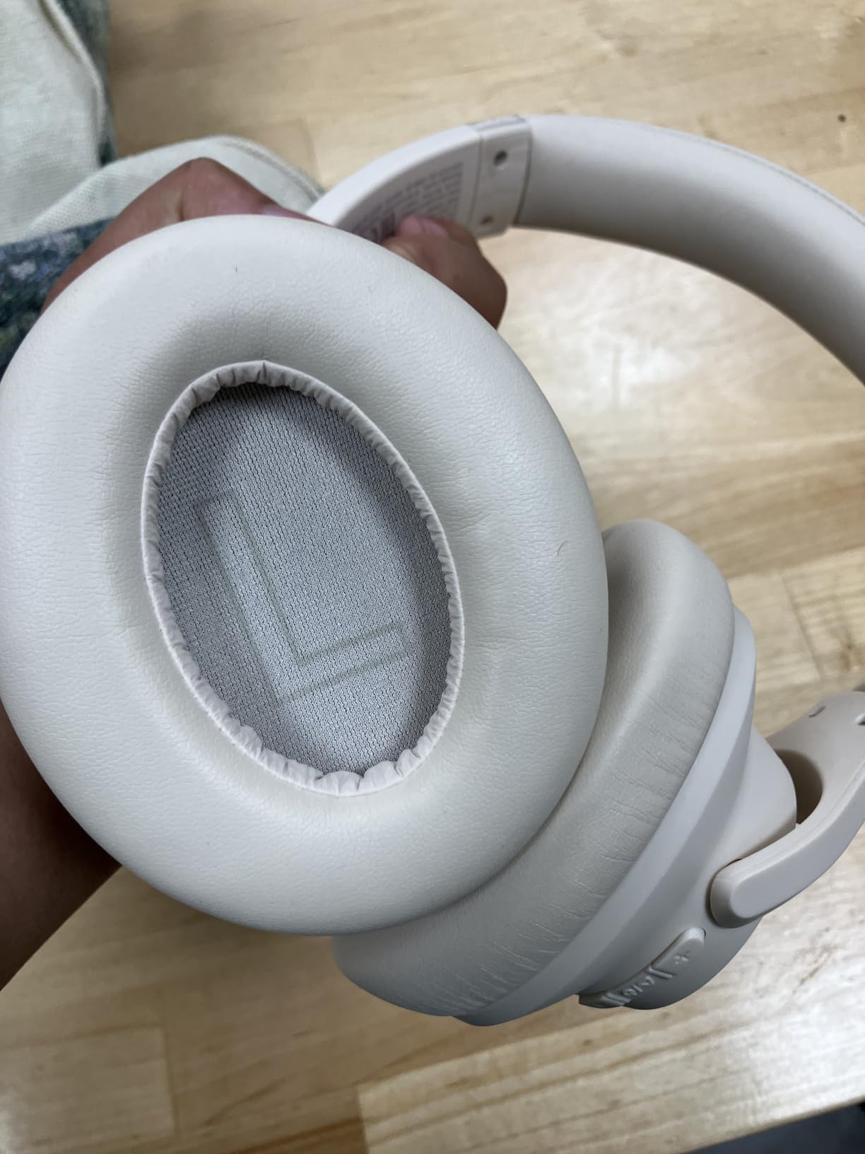 Soundcore by Anker Q20i Hybrid Active Noise Cancelling Headphones, Wireless Over-Ear Bluetooth, 40H Long ANC Playtime, Hi-Res Audio, Big Bass, Customize via an App, Transparency Mode - Customer Photo 2