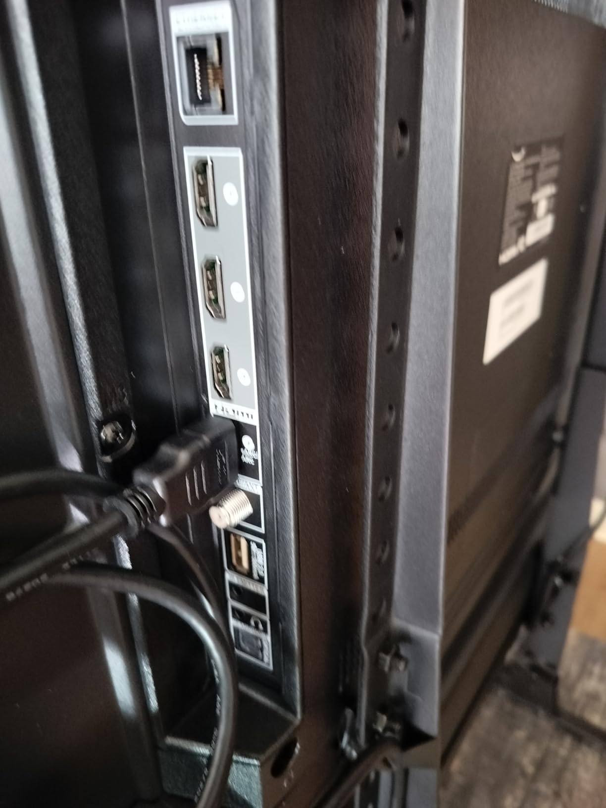 Amazon Fire TV Soundbar, 2.0 speaker with DTS Virtual:X and Dolby Audio, Bluetooth connectivity customer photo 1
