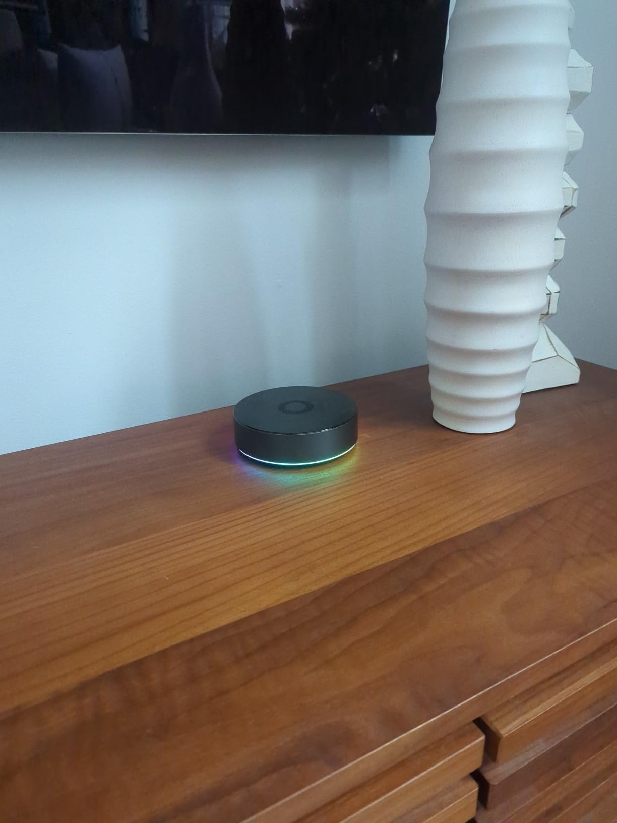 Homey Pro | Smart Home Hub for Home Automation – Features Z-Wave Plus, Zigbee, Wi-Fi, BLE, Infrared, Matter & Thread. Compatible with Siri, Alexa & Google Home. - Customer Photo 2