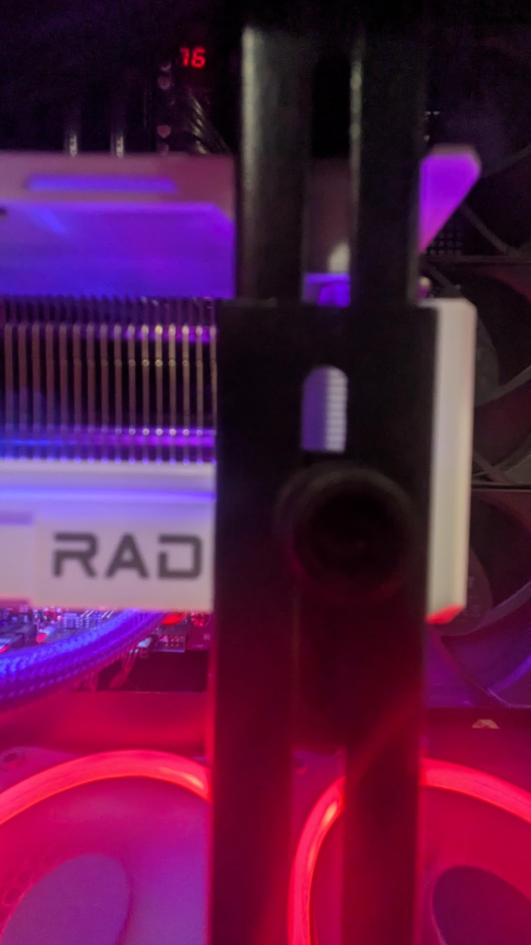 GPU Support Bracket, Graphics Card Support, GPU Brace, Video Card Holder Bracket with Bottom Adhesive, GPU Stand, Adjustable Anti Sag GPU Stand 35-120mm, Support GPU 4090 Thickness Support up to 75mm customer photo 2