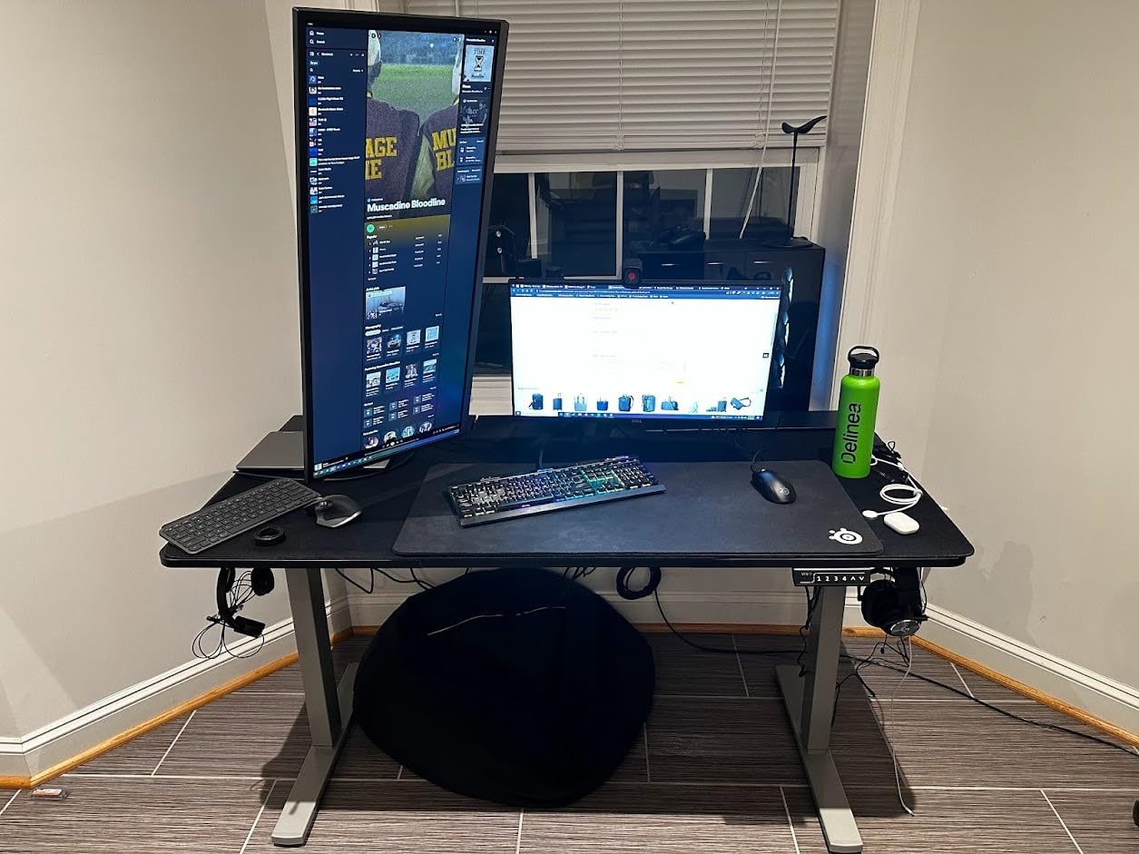 VIVO Electric 60 x 30 in Standing Adjustable Gaming Desk with Hidden Cable Trays, Full-Size Mouse Pad, Black Top Black Frame, DESK-KIT-1B6-P3B Customer Review VIVO Electric 60 x 30 in Standing Adjustable Gaming Desk with Hidden Cable Trays, Full-Size Mouse Pad, Black Top Black Frame, DESK-KIT-1B6-P3B - Customer Photo 2