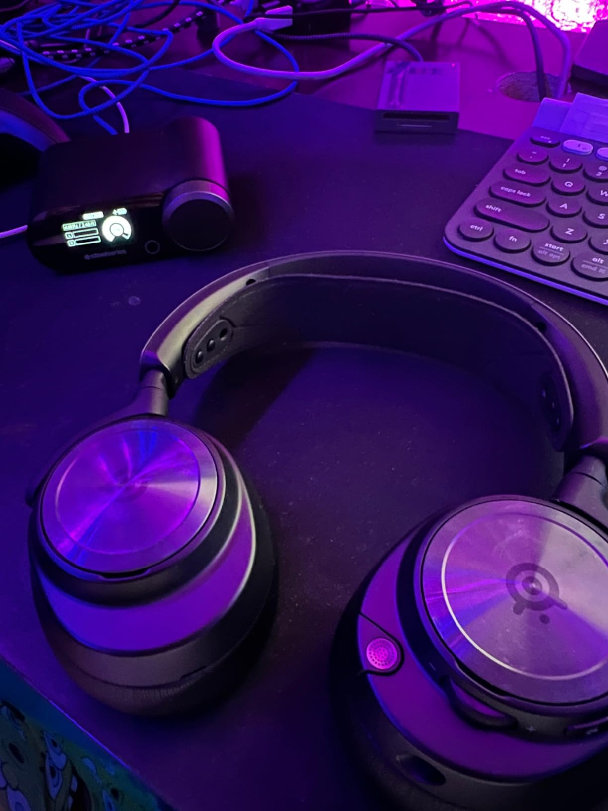 SteelSeries Arctis Nova Pro Wireless Multi-System Gaming Headset - Premium Hi-Fi Drivers - Active Noise Cancellation - Infinity Power System - ClearCast Gen 2 Mic - PS5, PS4, PC, Switch, Mobile Customer Review SteelSeries Arctis Nova Pro Wireless Multi-System Gaming Headset - Premium Hi-Fi Drivers - Active Noise Cancellation - Infinity Power System - ClearCast Gen 2 Mic - PS5, PS4, PC, Switch, Mobile - Customer Photo 3