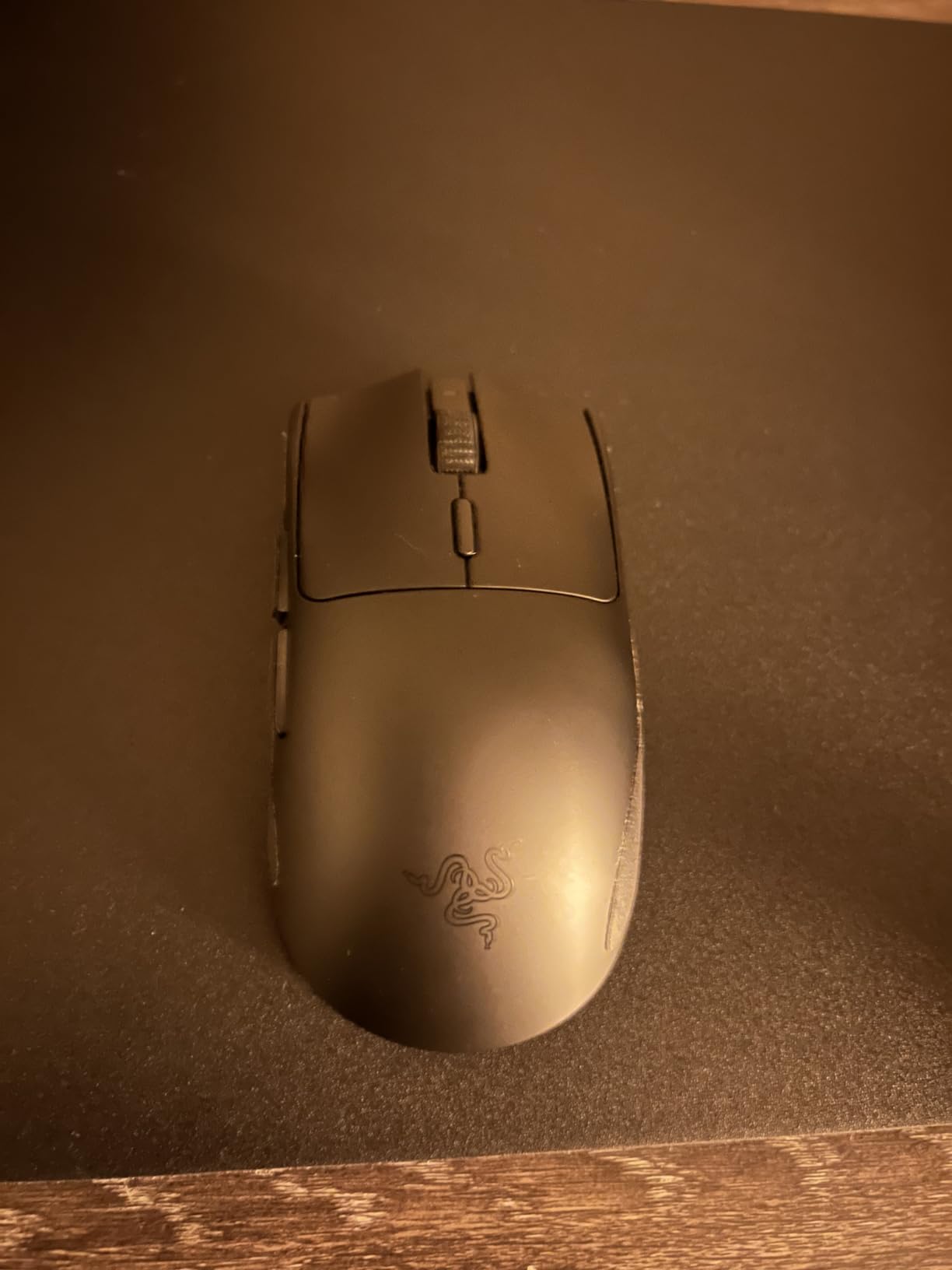 Razer Viper V3 HyperSpeed Wireless Esports Gaming Mouse: 82g Lightweight - Up to 280 Hr Battery - 30K DPI Optical Sensor - Gen-2 Mechanical Switches - 8 Programmable Controls - Classic Black customer photo 2