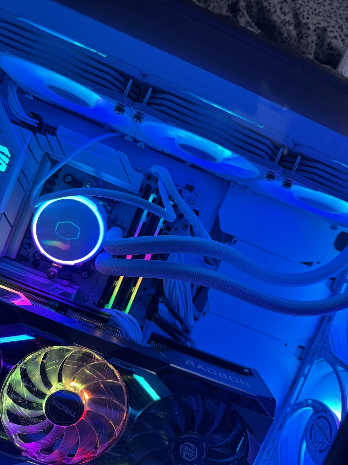 Cooler Master MasterLiquid Atmos 360 Black CPU Liquid Cooler - AIO Water Cooling System, Dual Chamber Pump, Pre-Installed Sickleflow 120 Edge Fans, Addressable Gen 2 RGB, LGA1700 & AM5 Brackets - Customer Photo 1