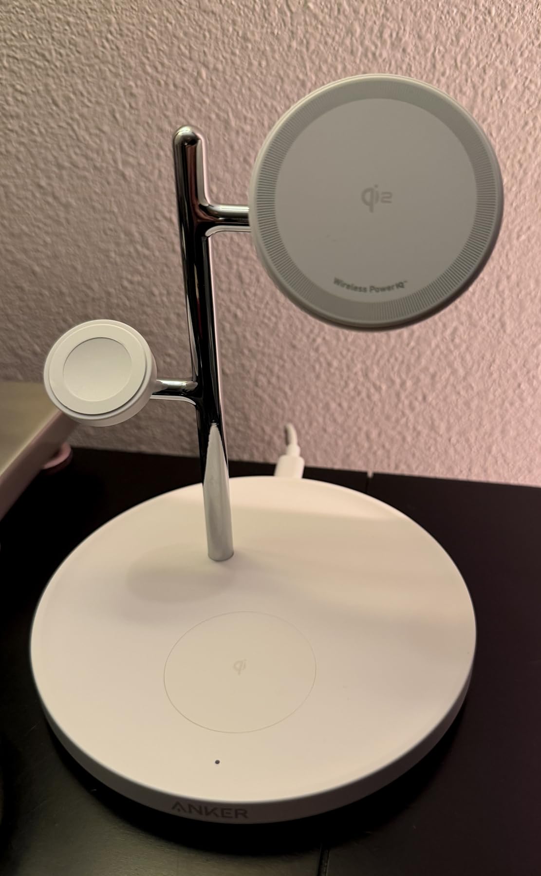 Anker MagSafe Charger Stand, iPhone 17 Wireless Charging Station, MagGo 3 in 1 Charging Station, Qi2 Certified 15W Wireless Charger, Desk Accessory, for iPhone 17/16/15/14/13/12, Apple Watch, AirPods - Customer Photo 5