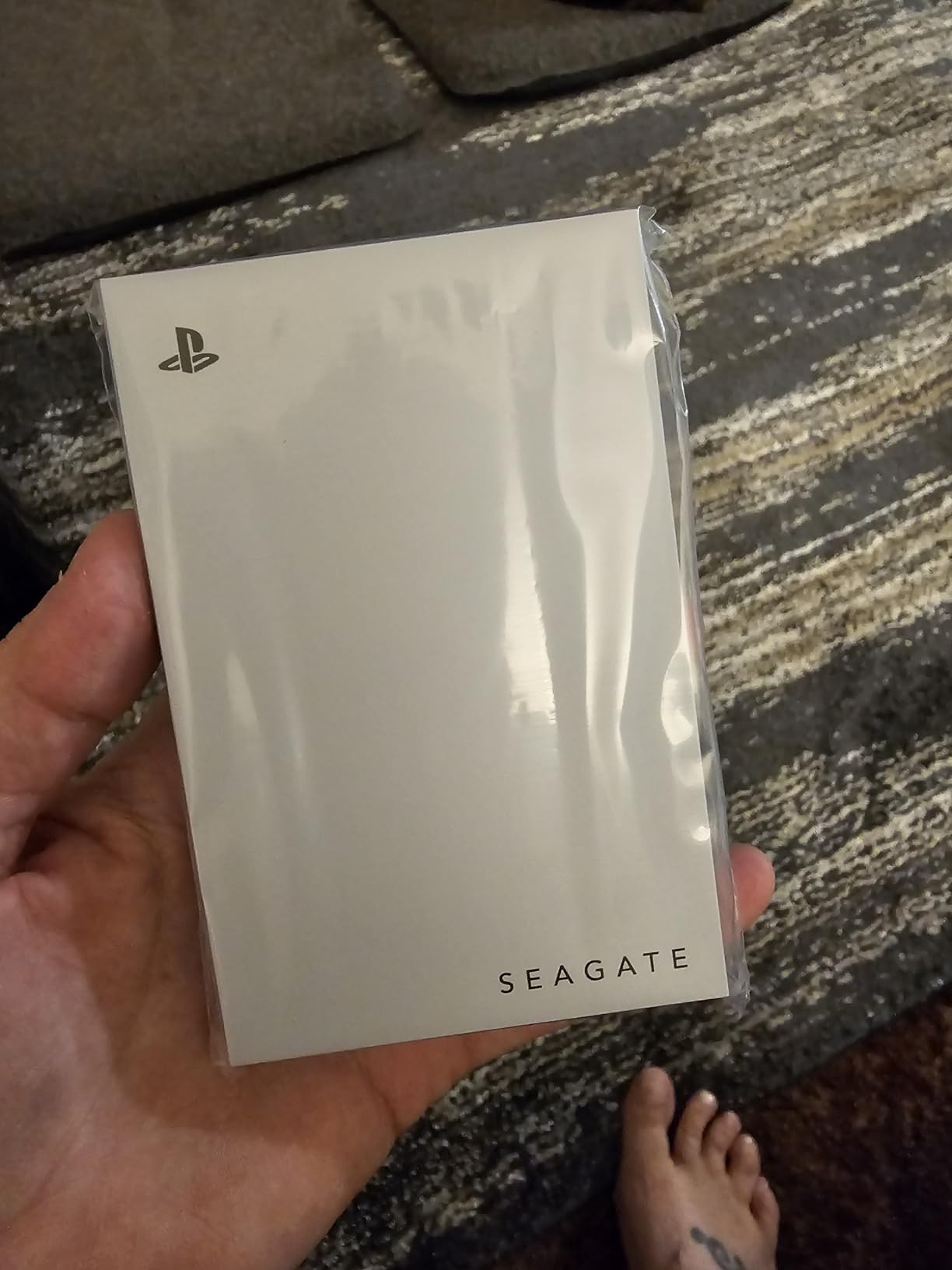 Seagate Game Drive PS5 NVMe SSD for PS5 1TB Internal Solid State Drive - PCIe Gen4 NVMe 1.4, Officially Licensed, Up to 7300MB/s with Heatsink (ZP1000GP3A1011) Customer Review Seagate Game Drive PS5 NVMe SSD for PS5 1TB Internal Solid State Drive - PCIe Gen4 NVMe 1.4, Officially Licensed, Up to 7300MB/s with Heatsink (ZP1000GP3A1011) - Customer Photo 2