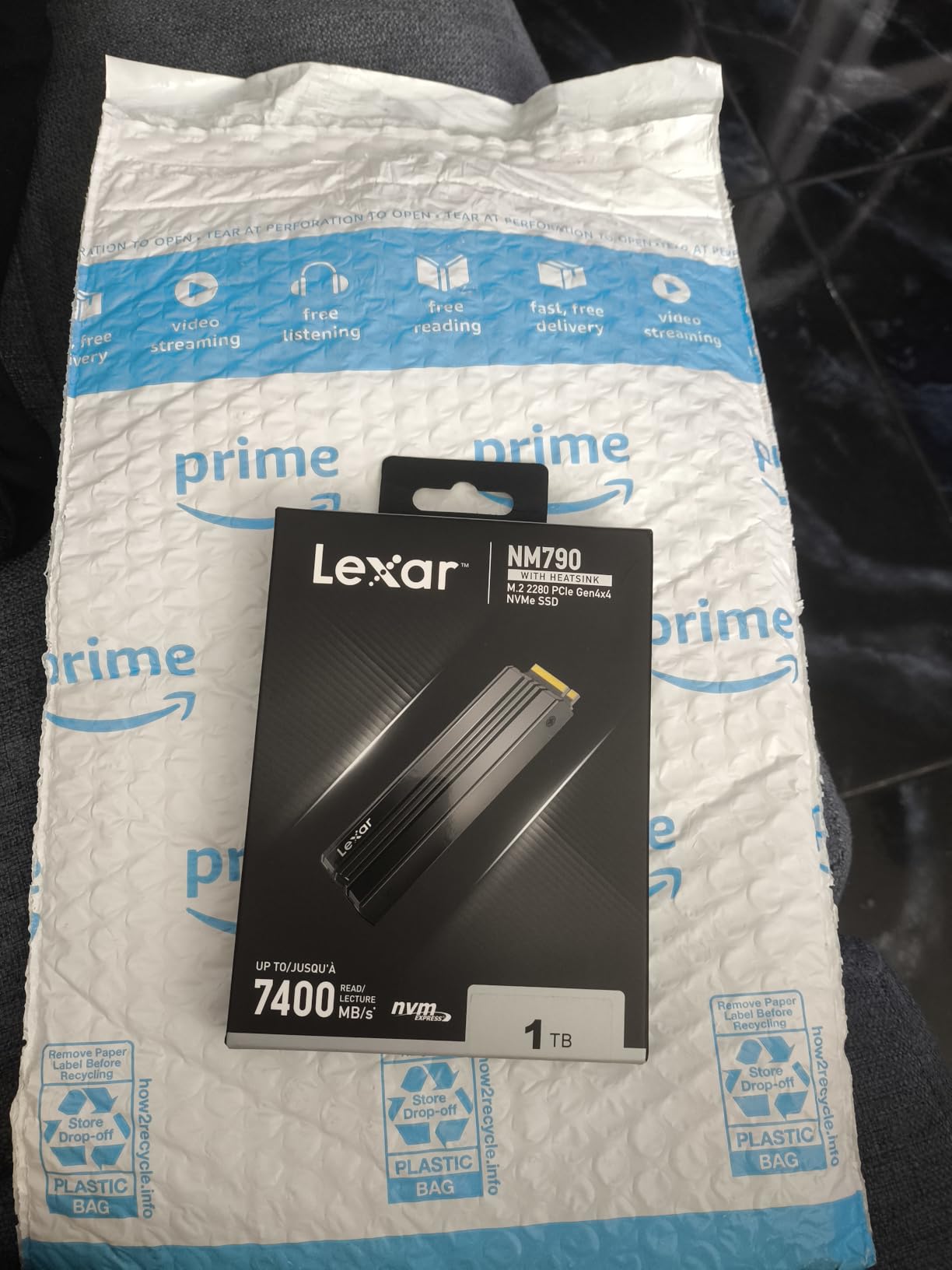 Lexar 1TB NM790 SSD with Heatsink PCIe Gen4 NVMe M.2 2280 Internal Solid State Drive, Up to 7400/6500 MB/s Read/Write, Compatible with PS5, for Gamers and Creators, Black (LNM790X001T-RN9NU) Customer Review Lexar 1TB NM790 SSD with Heatsink PCIe Gen4 NVMe M.2 2280 Internal Solid State Drive, Up to 7400/6500 MB/s Read/Write, Compatible with PS5, for Gamers and Creators, Black (LNM790X001T-RN9NU) - Customer Photo 2