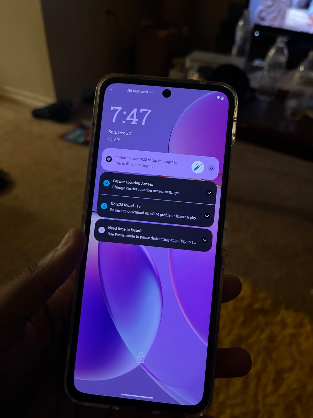 Motorola razr | 2023 | Unlocked | Made for US 8/128 | 32MP Camera | Summer Lilac, 73.95 x 170.82 x 7.35mm - Customer Photo 2