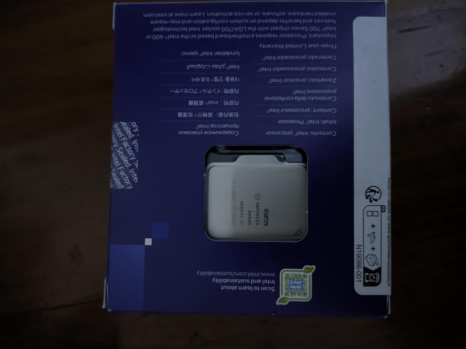 Intel® Core™ i9-14900K Desktop Processor 24 cores (8 P-cores + 16 E-cores) up to 6.0 GHz Customer Review Intel® Core™ i9-14900K Desktop Processor 24 cores (8 P-cores + 16 E-cores) up to 6.0 GHz - Customer Photo 3