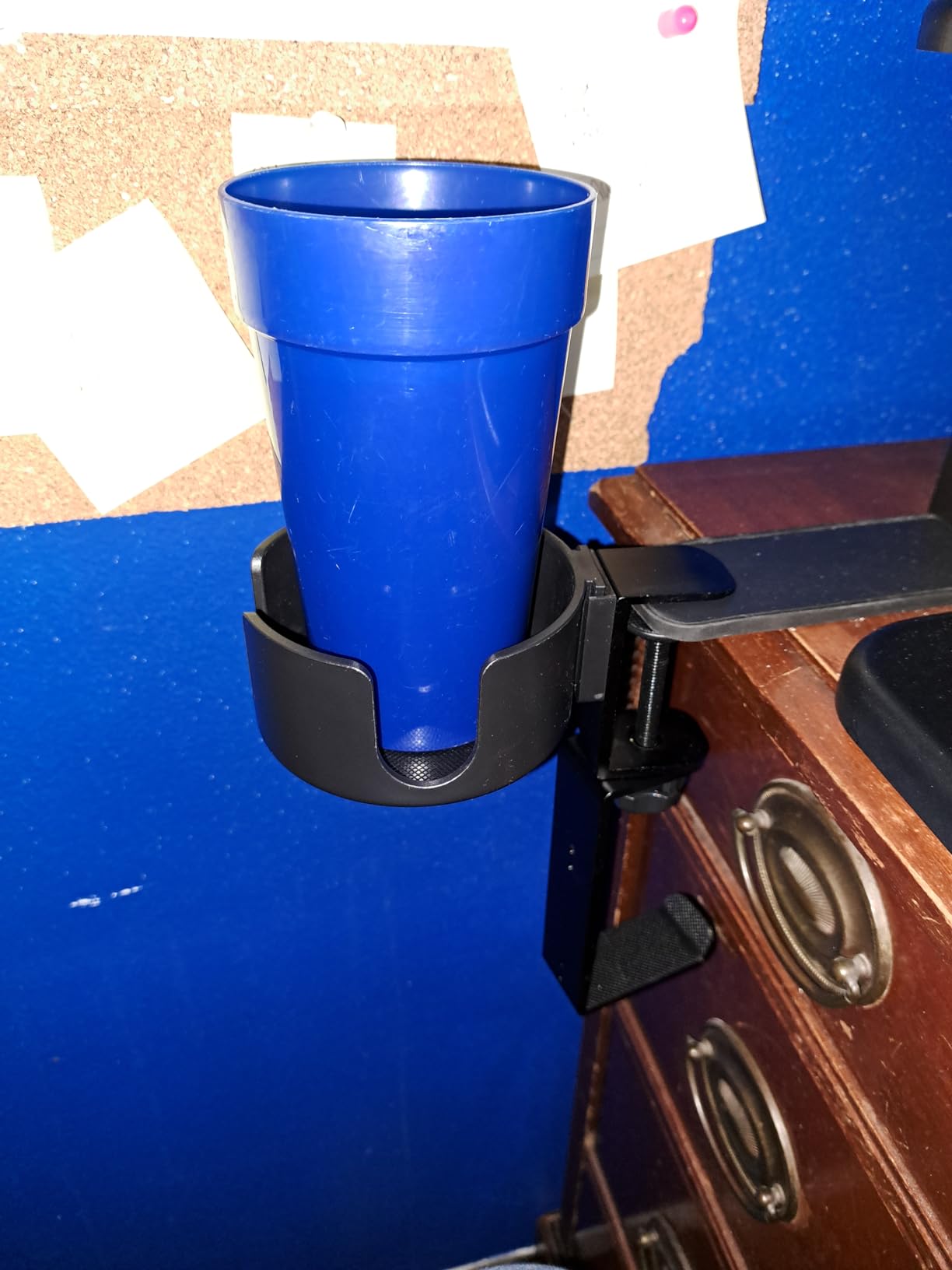 360° Rotating Controller Headphone Holder - Larger Desk Cup Holder with Adjustable Headset Hanger Controller Stand | Clamp On Desk Organizer | Gaming Desk Pc Accessories Customer Review 360° Rotating Controller Headphone Holder - Larger Desk Cup Holder with Adjustable Headset Hanger Controller Stand | Clamp On Desk Organizer | Gaming Desk Pc Accessories - Customer Photo 5