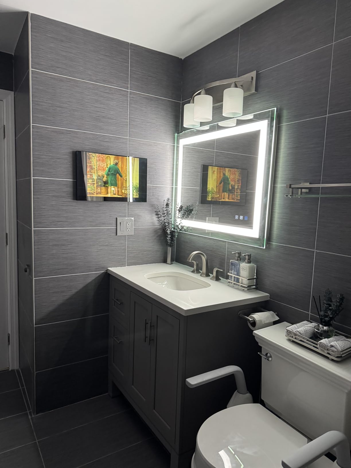 Soulaca 23.8 (24) inches Smart webOS Mirror TV for Bathroom Waterproof WiFi Bluetooth ATSC Tuner Voice Control Built-in Alexa AI WiFi Capacity New Model - Customer Photo 1