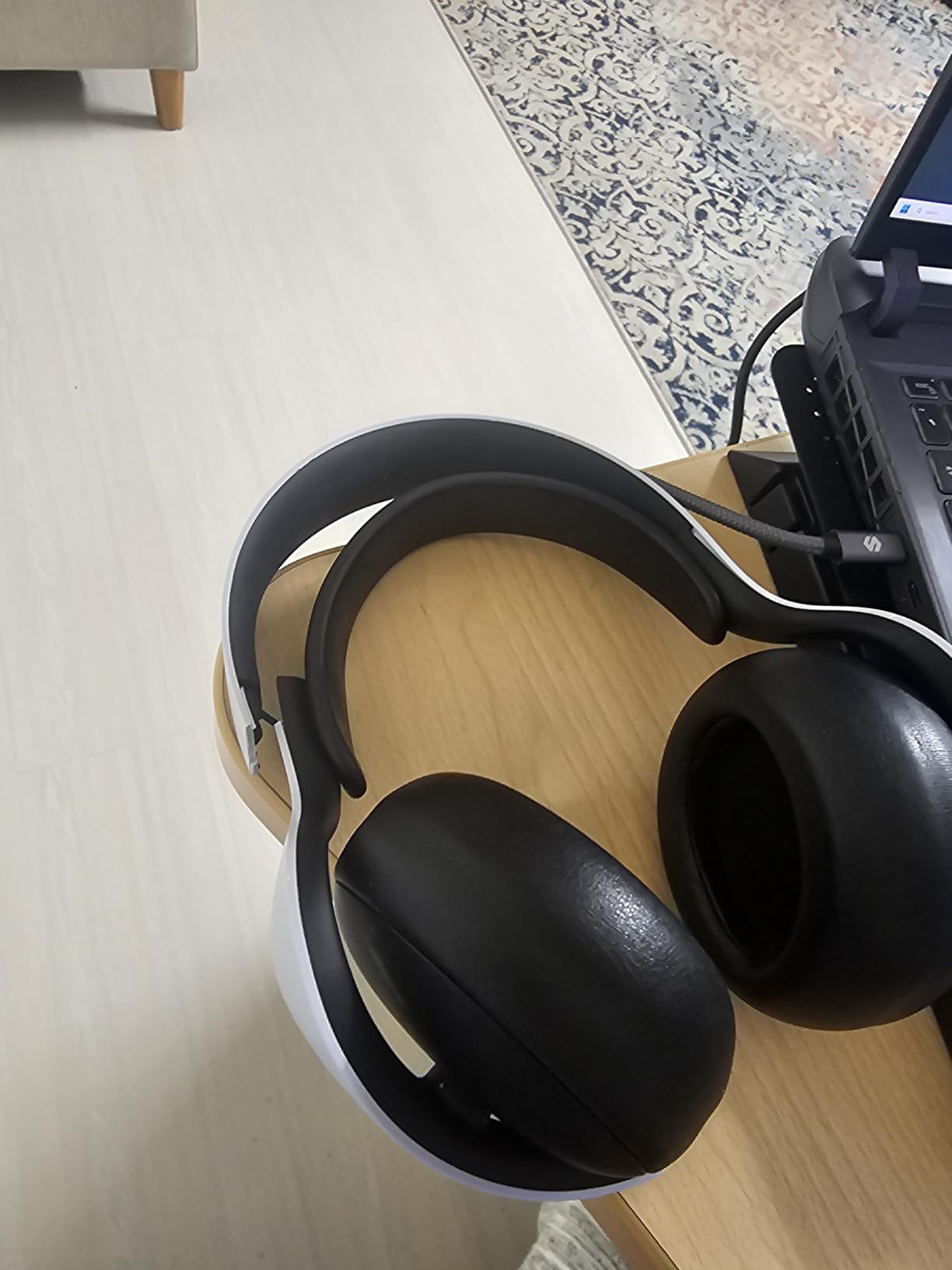 PlayStation Pulse Elite Wireless Headset - Customer Photo 3