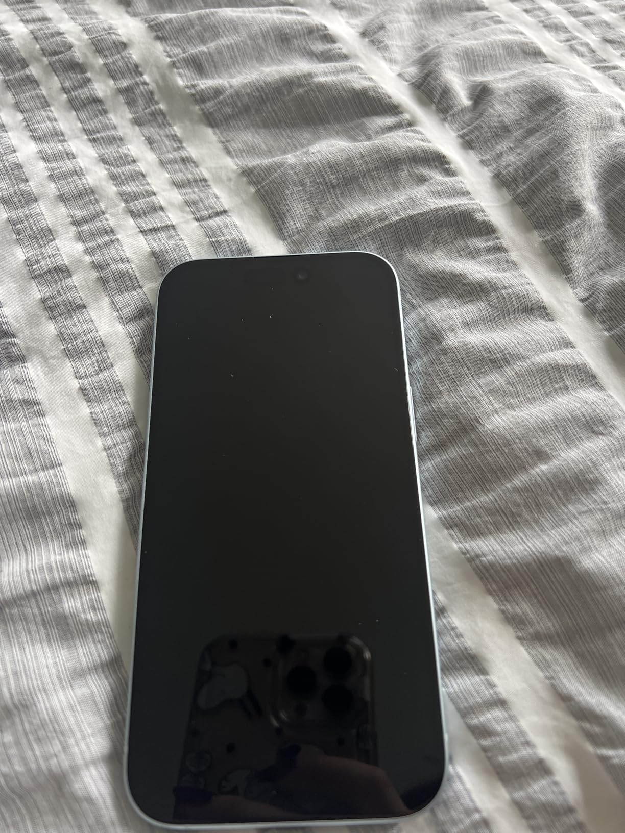 Apple iPhone 15, 128GB, Blue - Unlocked (Renewed) Customer Review Apple iPhone 15, 128GB, Blue - Unlocked (Renewed) - Customer Photo 1