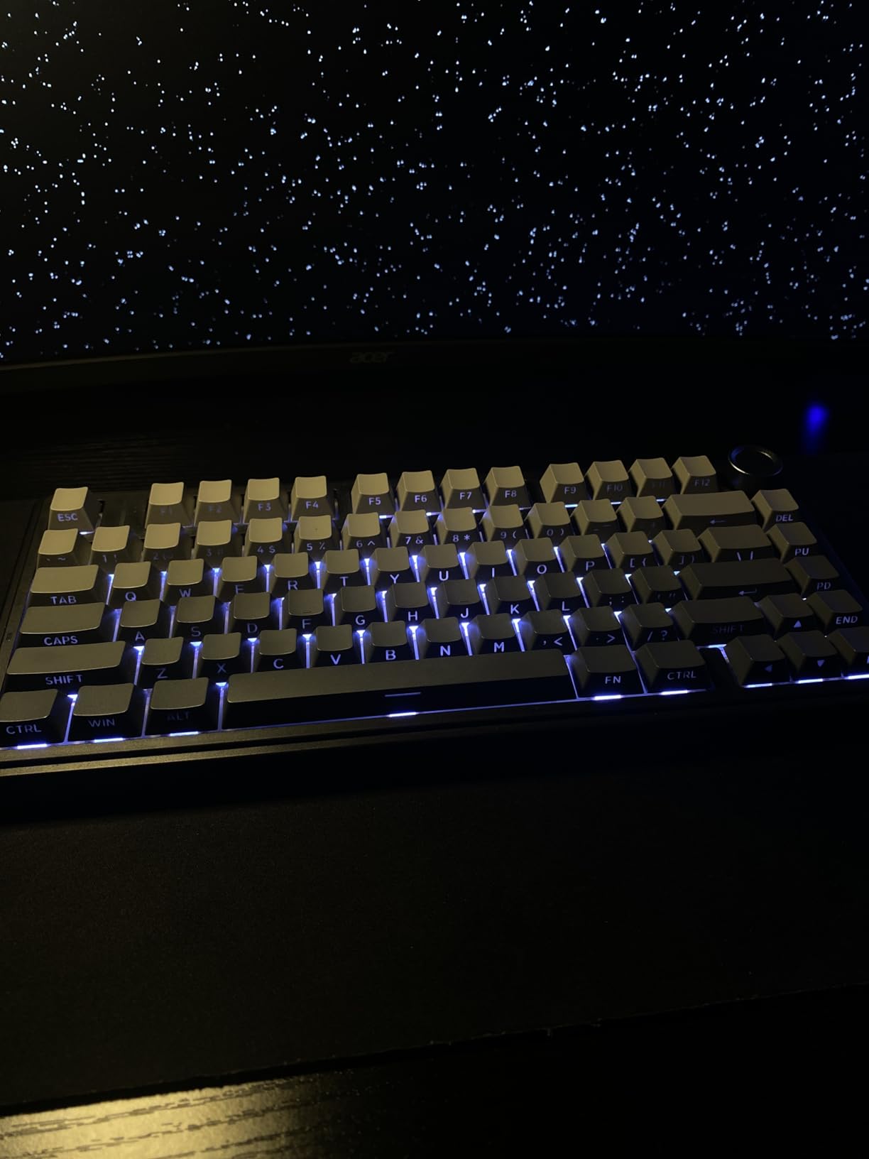 EPOMAKER x Aula F75 Gasket Mechanical Keyboard, 75% Wireless Hot Swappable Gaming Keyboard with Five-Layer Padding&Knob, Bluetooth/2.4GHz/USB-C, RGB (Light Blue, LEOBOG Reaper Switch) Customer Review EPOMAKER x Aula F75 Gasket Mechanical Keyboard, 75% Wireless Hot Swappable Gaming Keyboard with Five-Layer Padding&Knob, Bluetooth/2.4GHz/USB-C, RGB (Light Blue, LEOBOG Reaper Switch) - Customer Photo 2