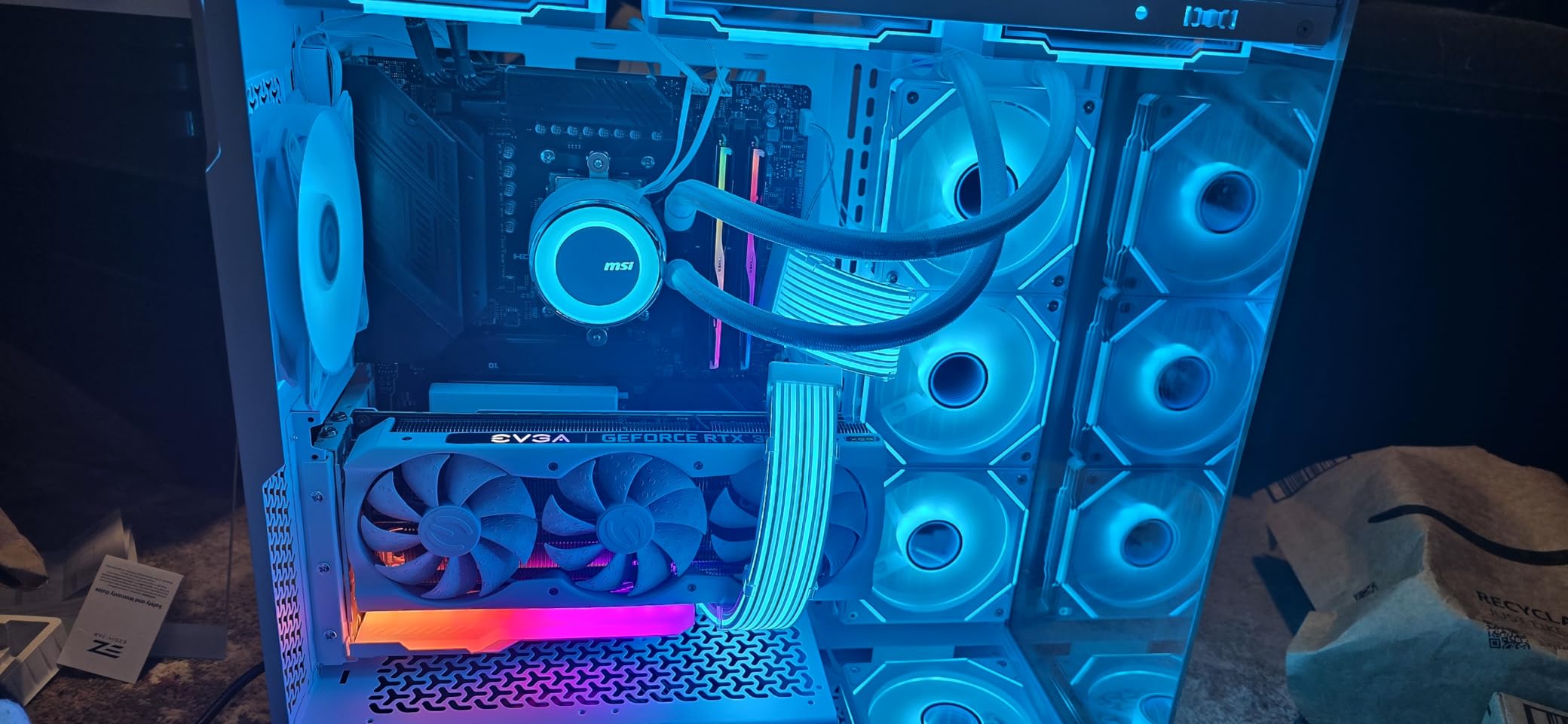 EZDIY-FAB Vertical GPU Mount with High-Speed PCIE 4.0 Riser Cable, ARGB Module, 115mm/4.52in Flexible Extension, 90 Degree Connector, Only Compatible to Full-Opened PCIe Slots-White-YIHPI344-3 Customer Review EZDIY-FAB Vertical GPU Mount with High-Speed PCIE 4.0 Riser Cable, ARGB Module, 115mm/4.52in Flexible Extension, 90 Degree Connector, Only Compatible to Full-Opened PCIe Slots-White-YIHPI344-3 - Customer Photo 2