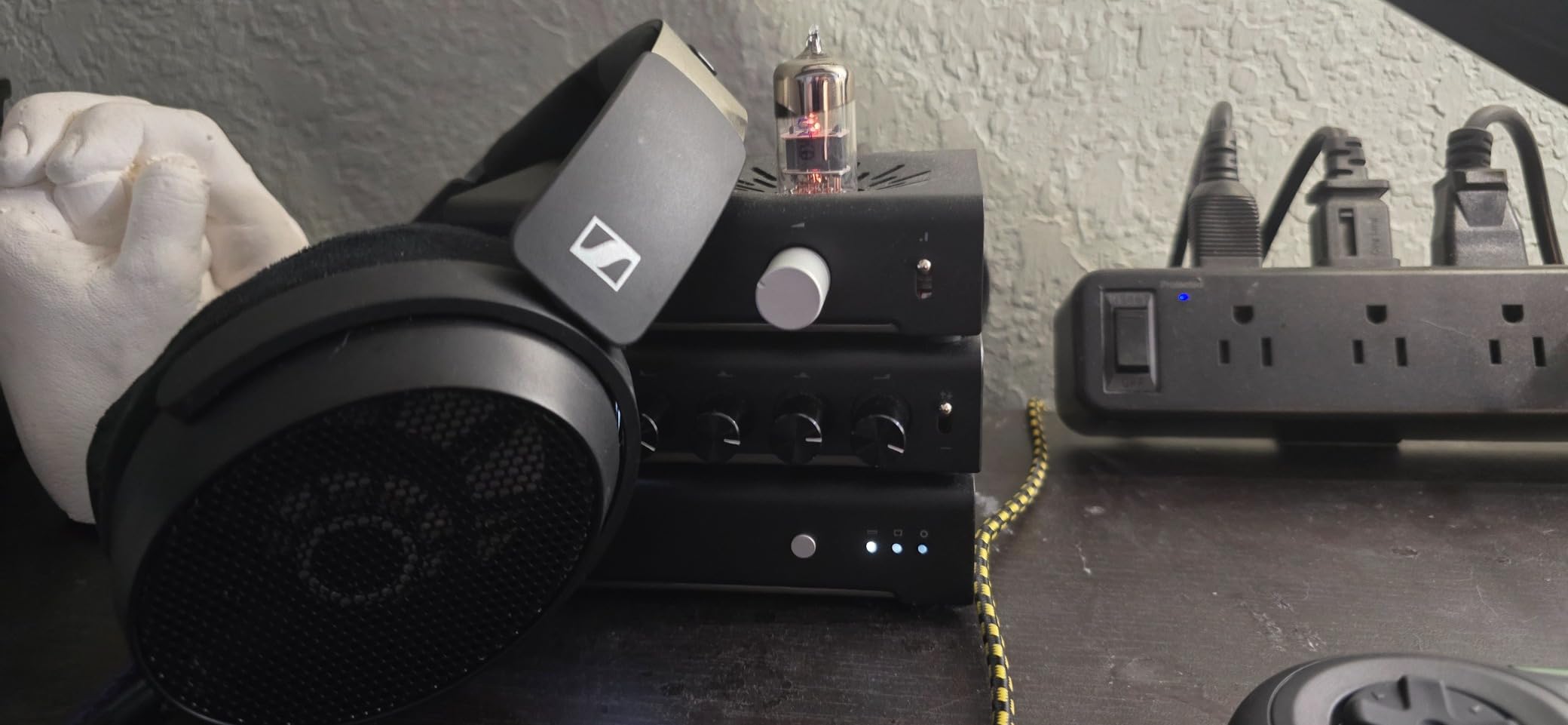 HD 490 PRO Open-Back Professional Headphone customer photo 2